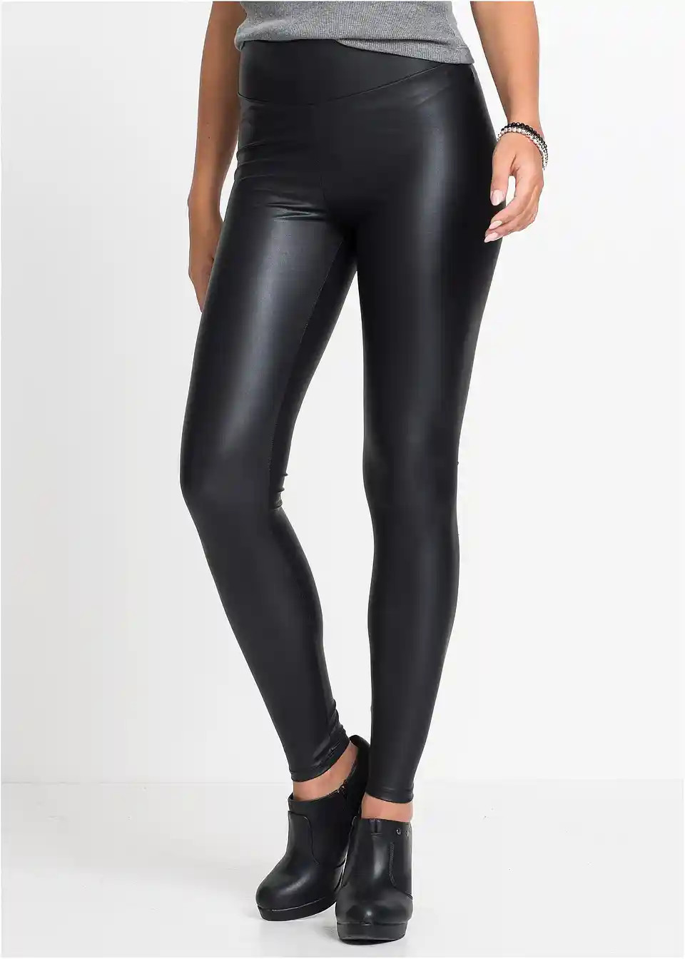 Beschichtete Leggings in Lederoptik - schwarz, Regulär | bonprix | Bonprix DE