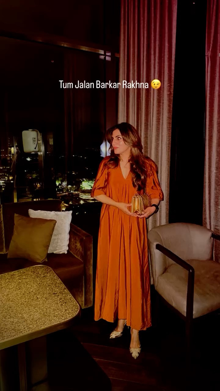 The perfect burnt orange modest dress 🧡🧡🧡

[insta meme, Pakistani, night out, Seattle, Bellevue, Lahori, Pakistan fashion, overseas Pakistani, Pakistani in USA] 

.
#funny #pakistani #brownloug #seattlelife #seattlerestaurants