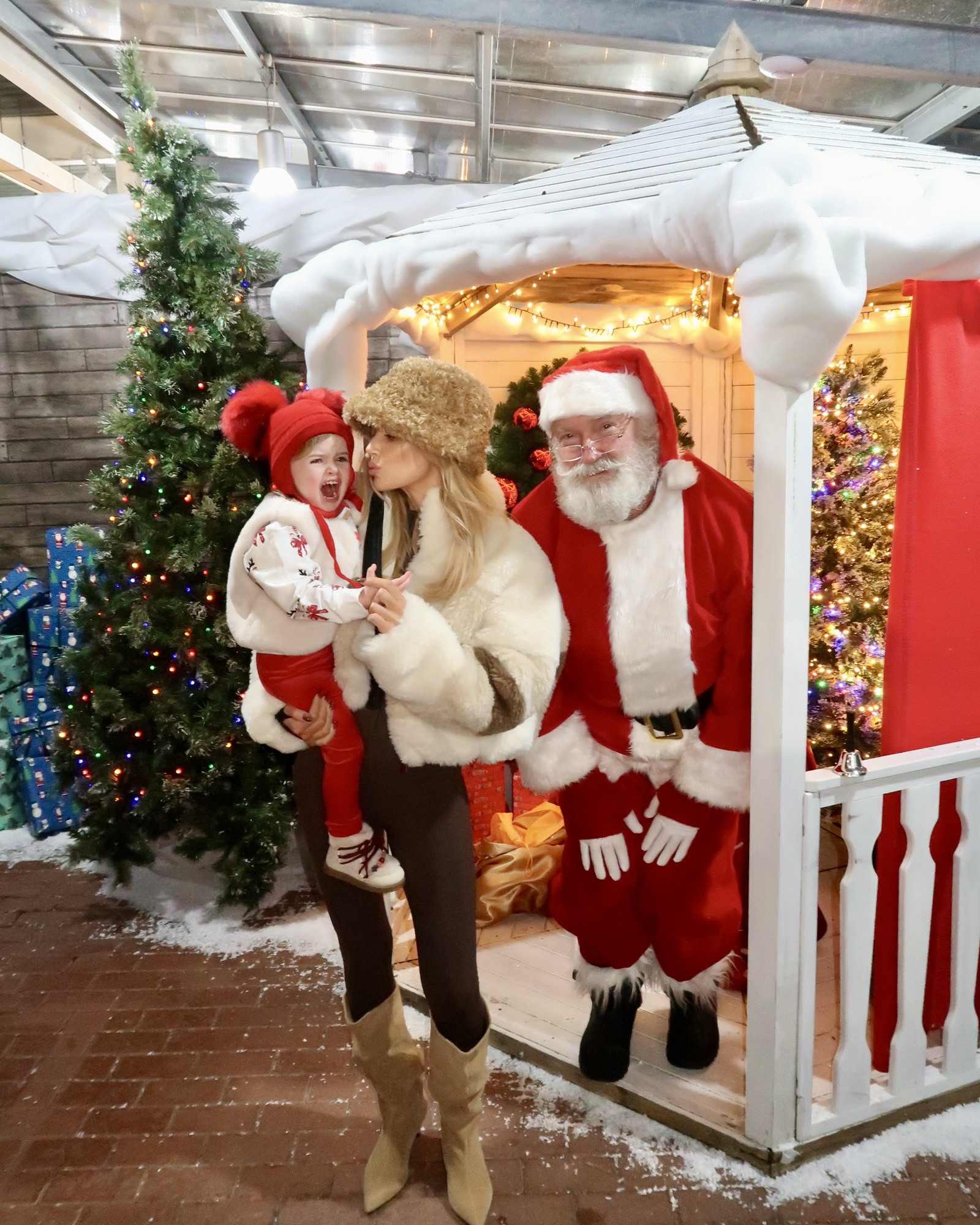 Shearling thick crop zip up coat so warm with built in half gloves. I took size small 

#LTKwinter #LTKCyberWeek