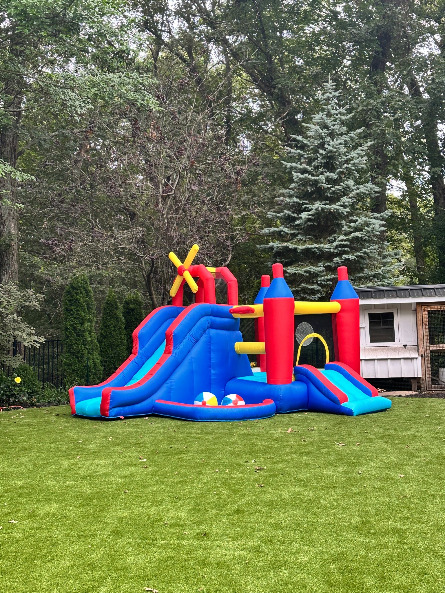 Kid bounce house 

#LTKKids #LTKFamily #LTKActive