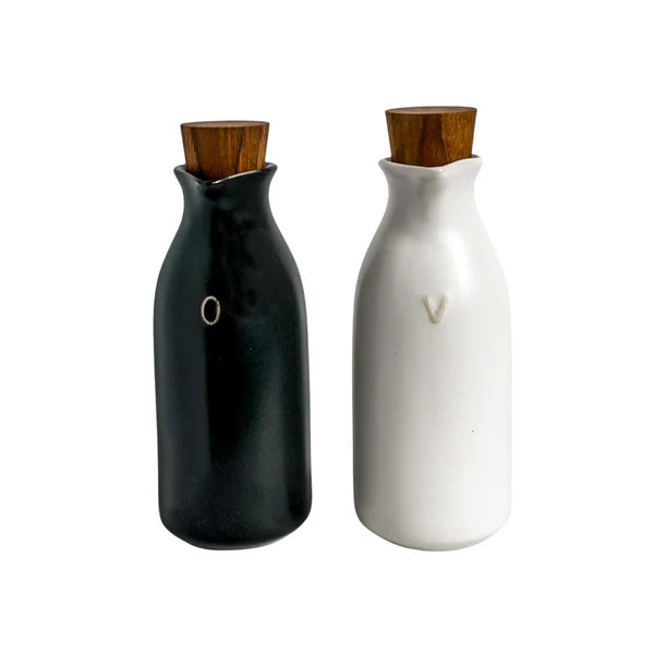 Santiago Oil and Vinegar Cruet Set | Meridian