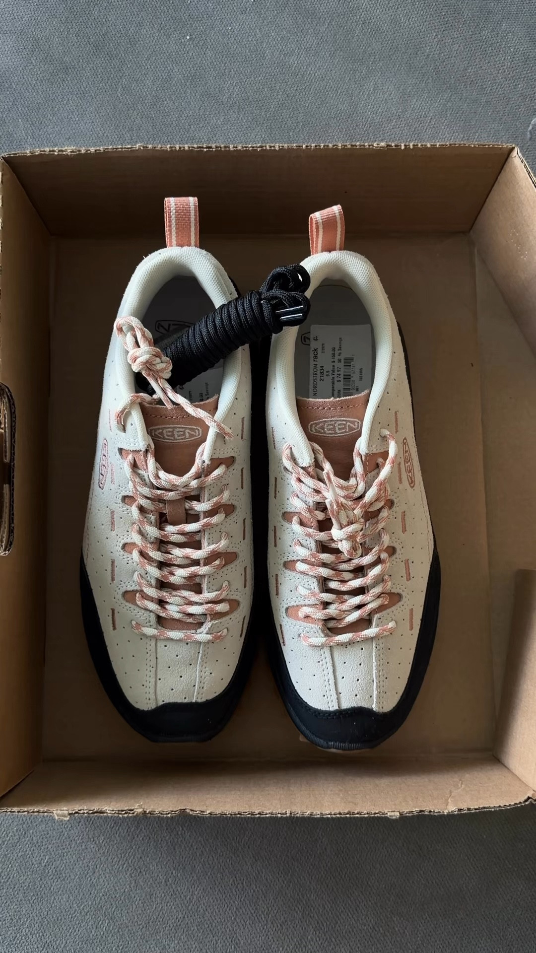 Look for less: @KEEN Footwear Jasper Zionics - got these at 50% off from @Nordstrom Rack🏔️ 

#LTKSeasonal #LTKFestival #LTKSaleAlert