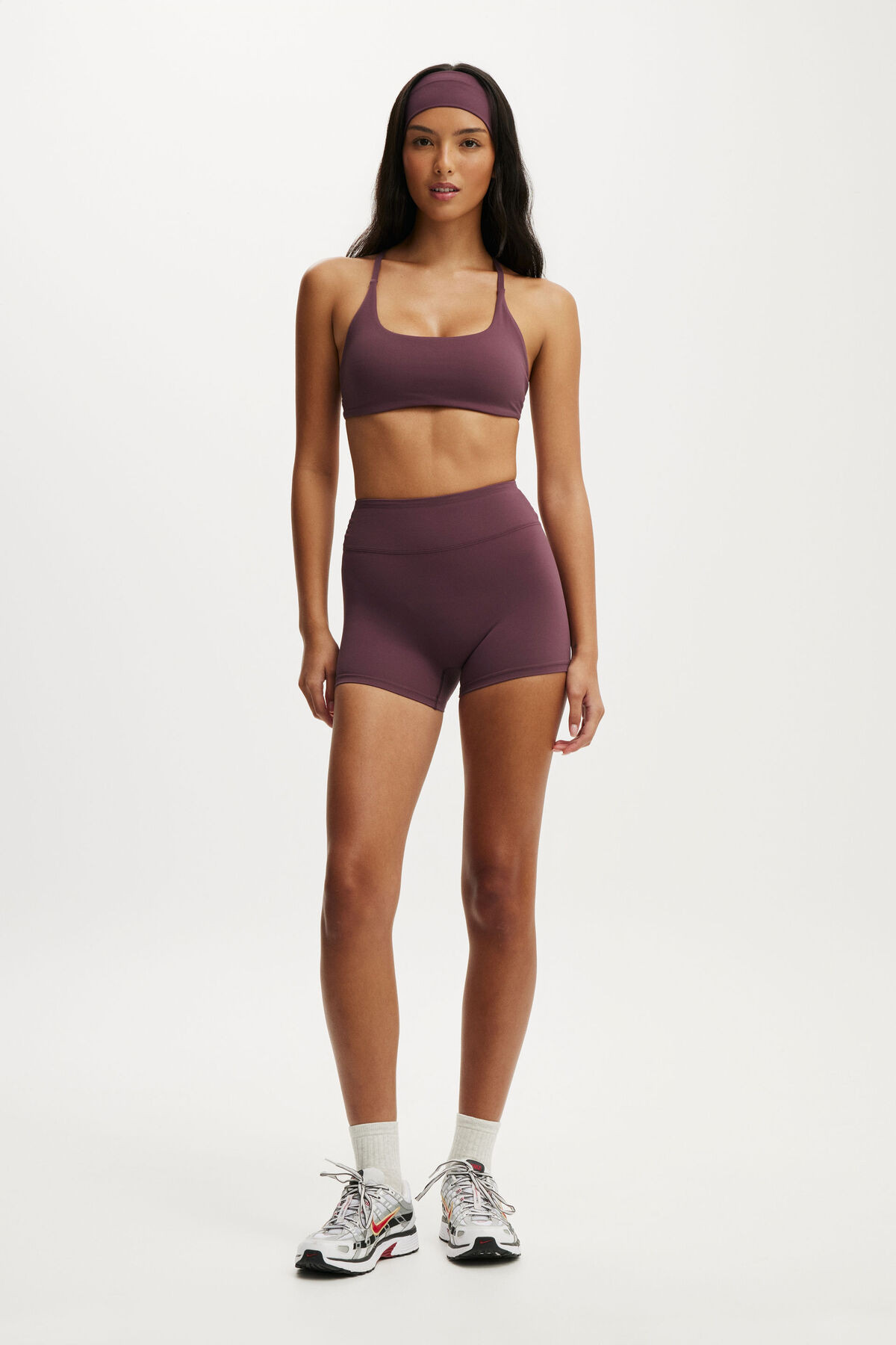 Ultra Luxe Invisible Scrunch V Shortie Short | Cotton On (ANZ)