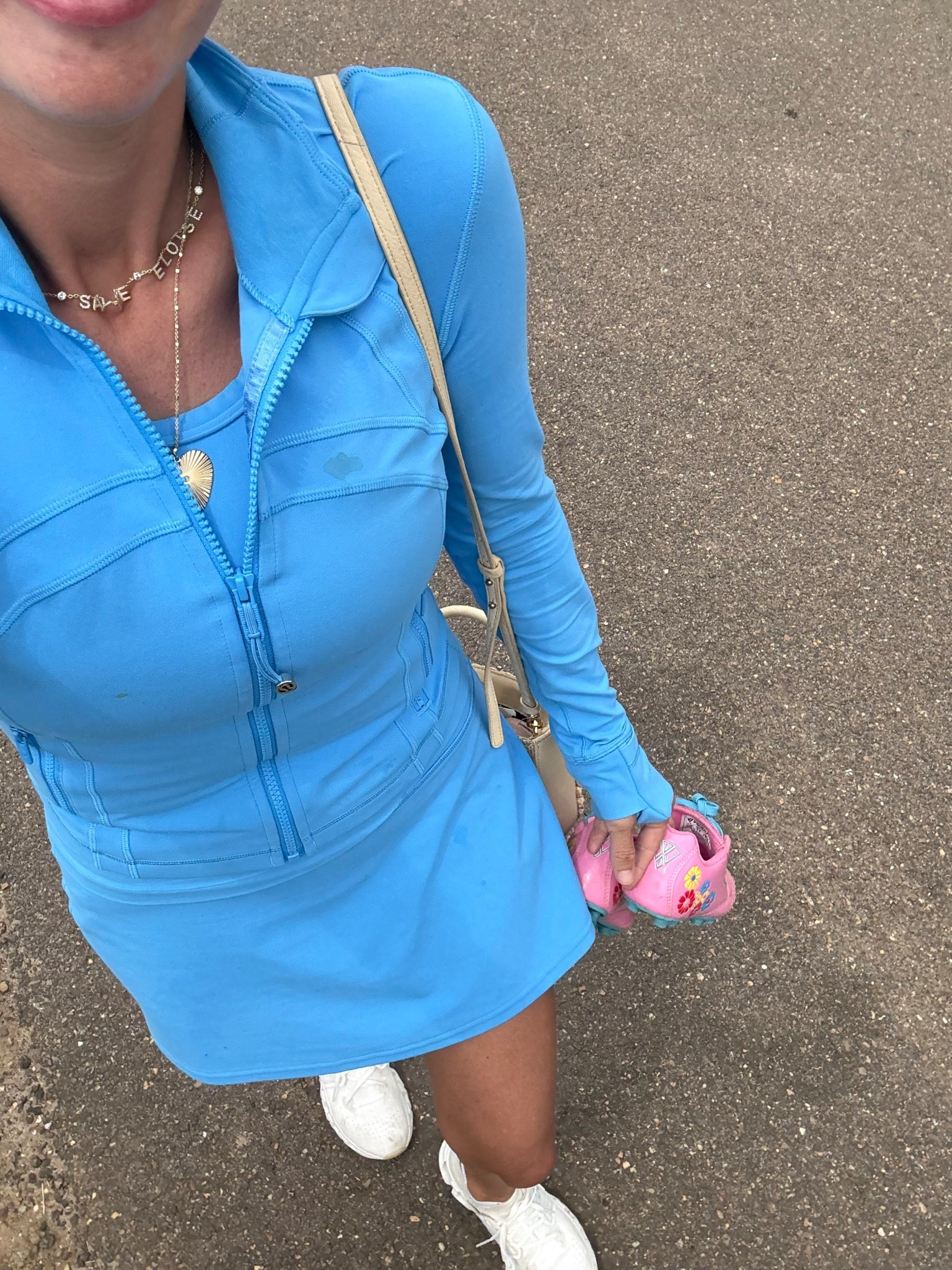 what i wore on the baseball fields today 

#LTKgrwm #LTKootd #LTKmomlife