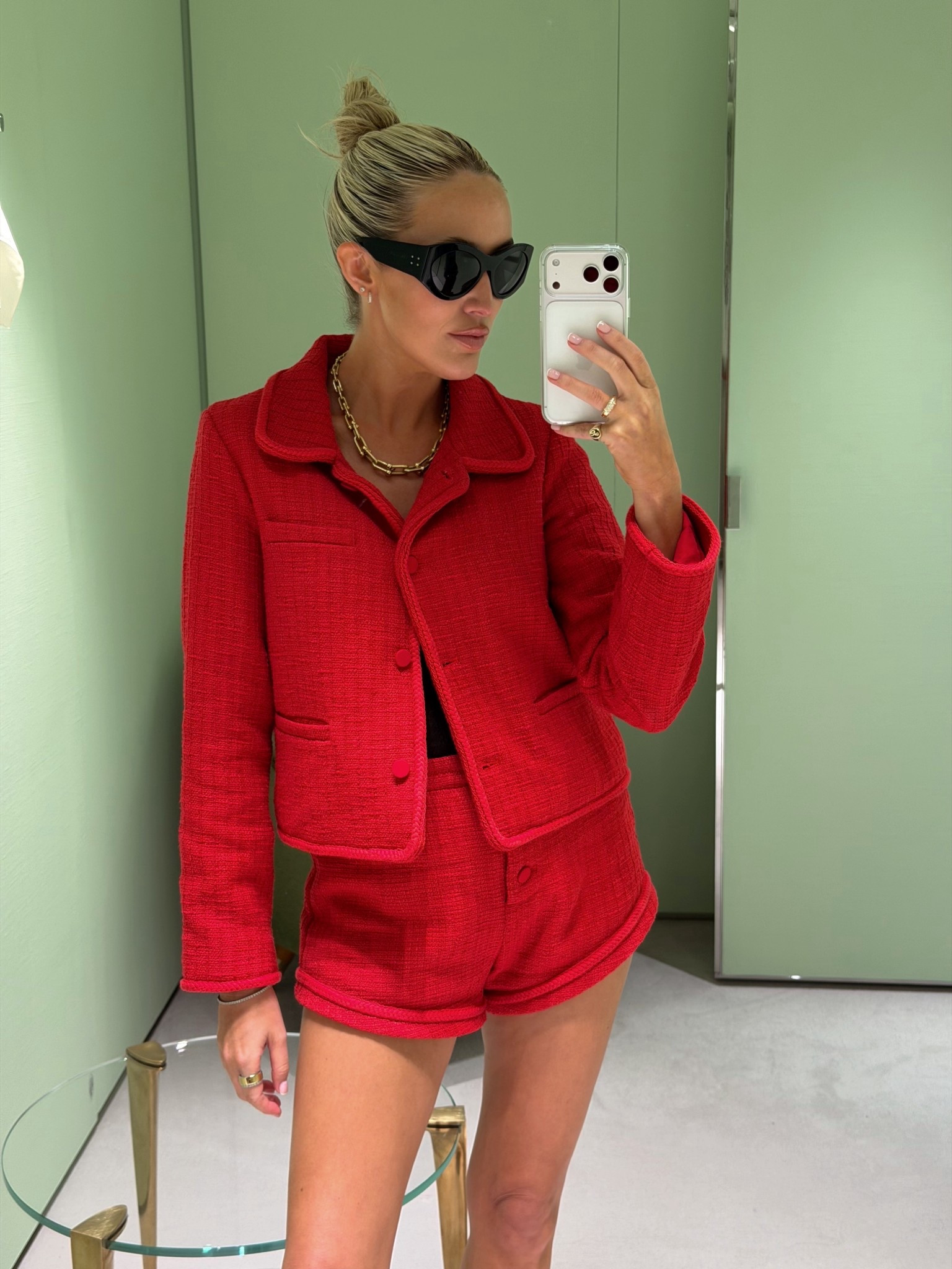 Lady in red 🍓

#LTKaustralia #LTKstyletip #LTKsummer