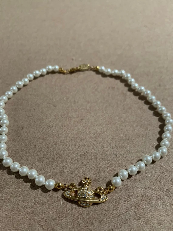 Vivienne Westwood Gold Pearl Necklace | Etsy | Etsy (US)
