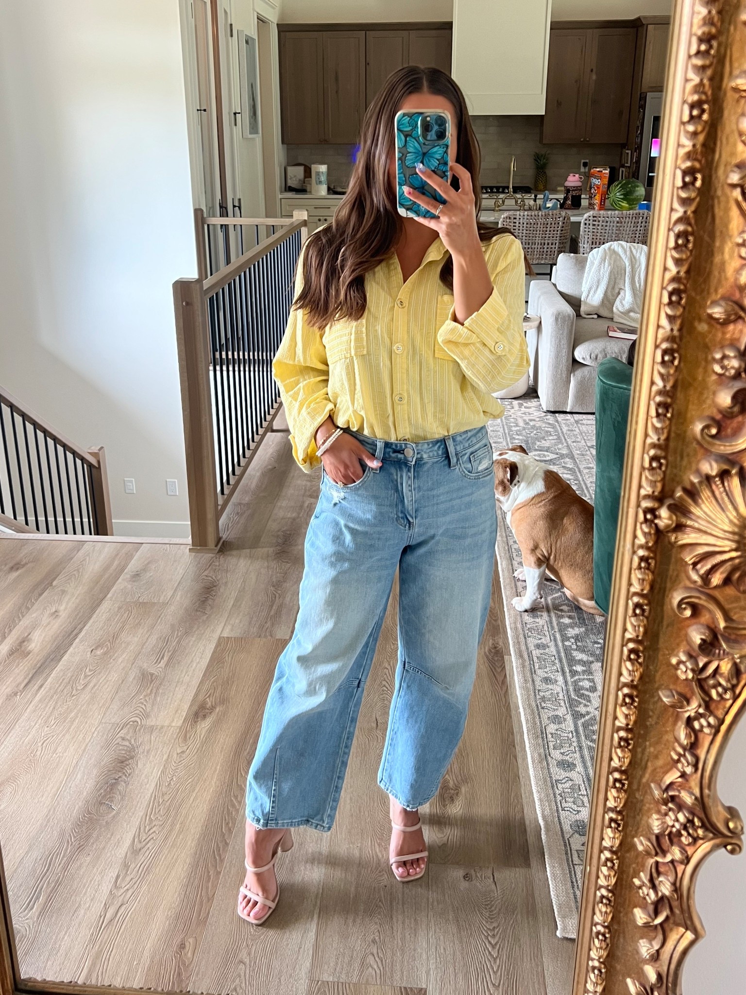 today’s a mix of what’s been in my closet and what’s new! 💛 VICI barrel jeans are my favorite!!

#LTKxVICI #LTKStyleTip #LTKFindsUnder50