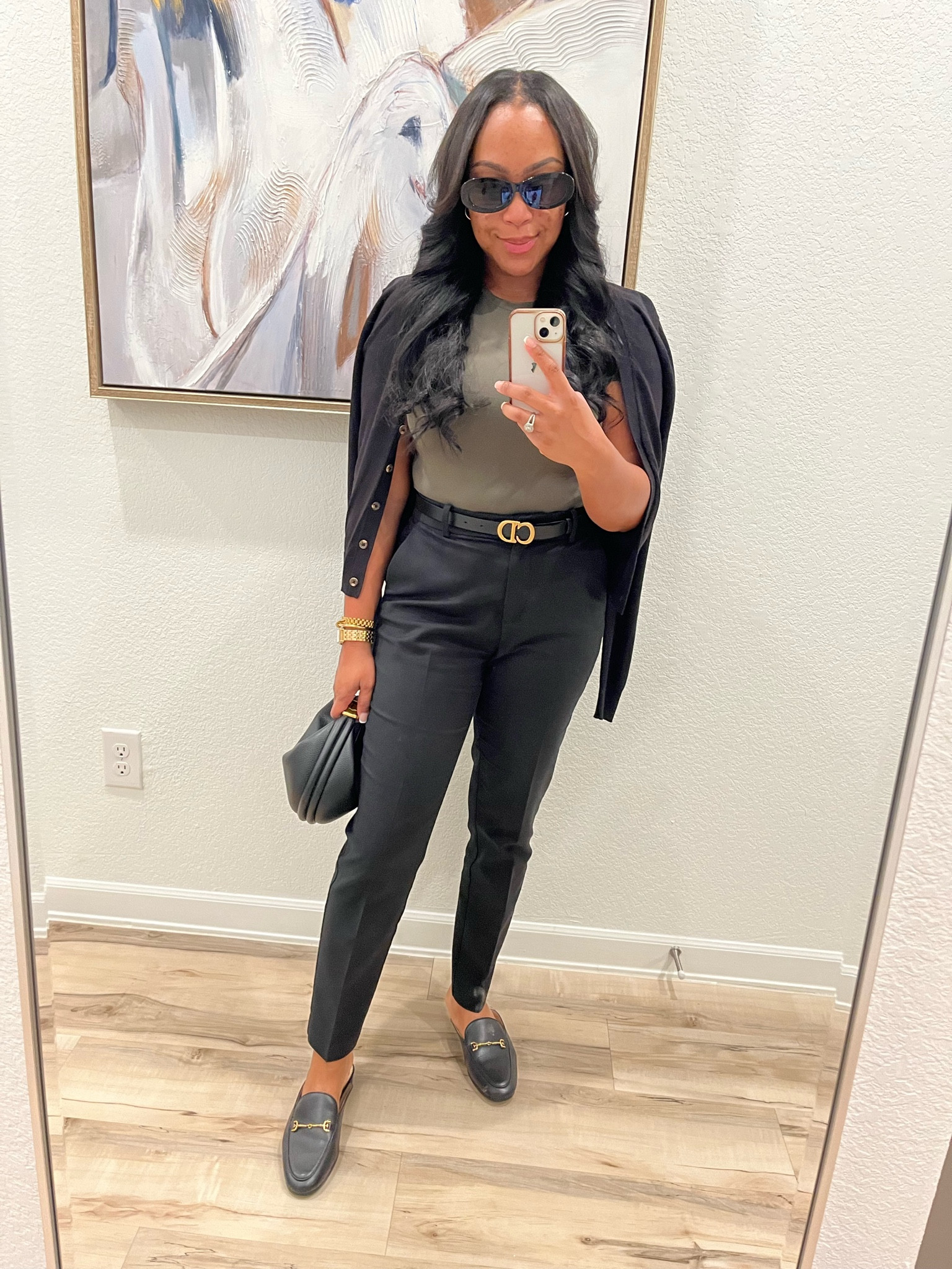 Classic fall work wear🖤