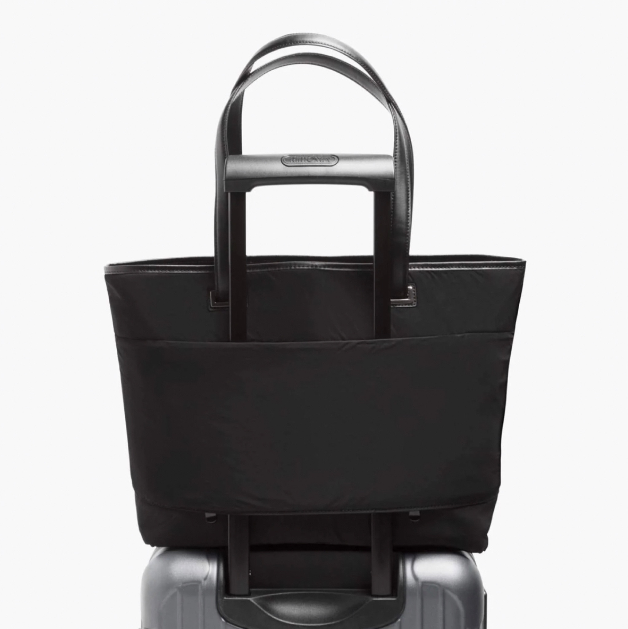 Best travel bags! Perfect gift for your mom or the traveler in your life. 

#LTKHoliday #LTKGiftGuide #LTKsalealert