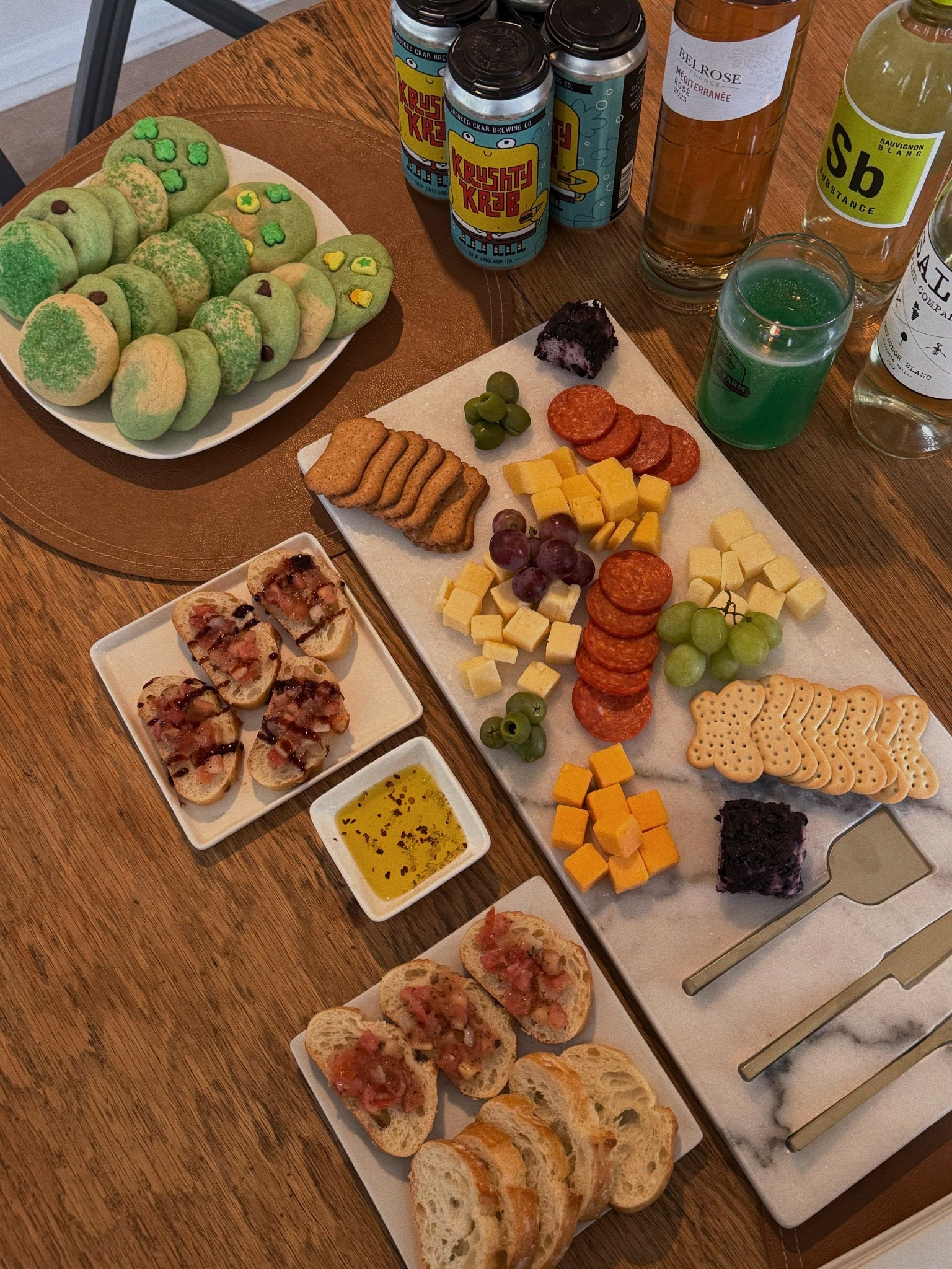 C&B serving board with knives 

#LTKHome #LTKFindsUnder100