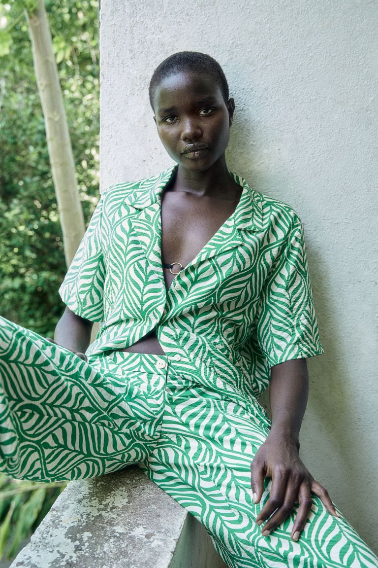 Resort Shirt - Green/leaf-patterned - Ladies | H&M US | H&M (US + CA)