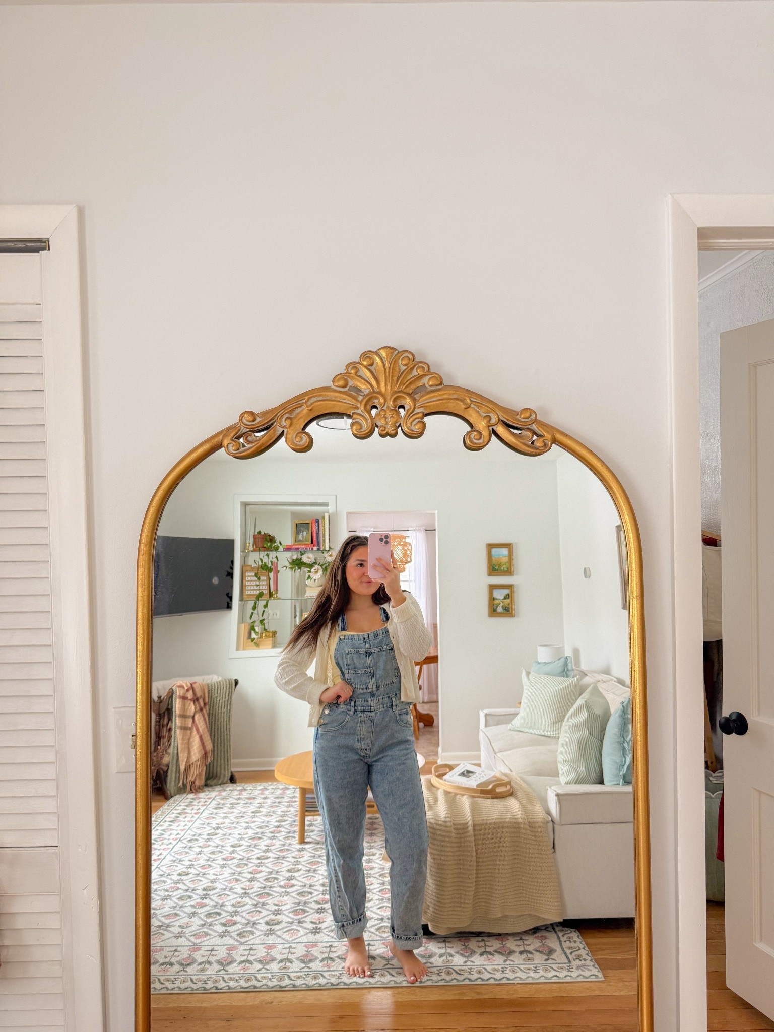 my favorite overalls!!!

#LTKootd #LTKdayinmylife #LTKgrwm