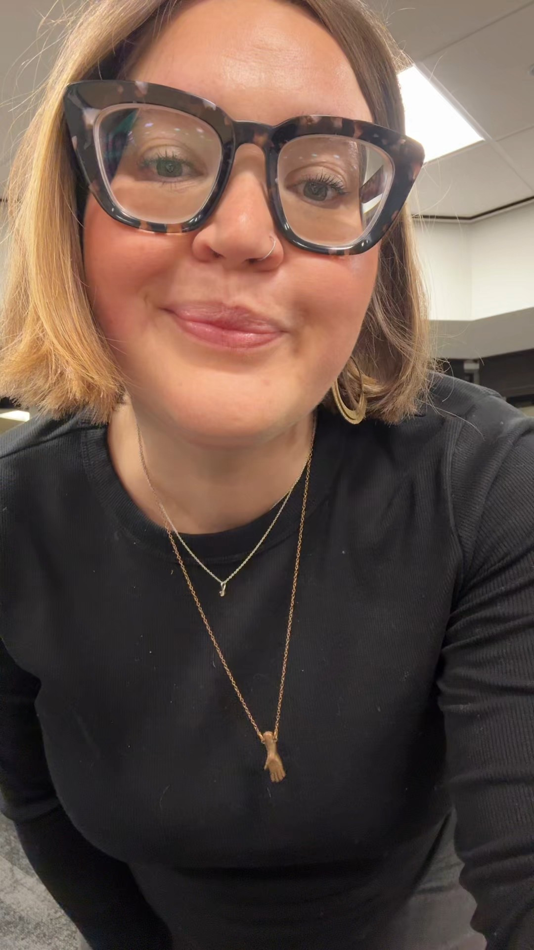 A full on maternity fit. 

#LTKMidsize #LTKFindsUnder50 #LTKBump