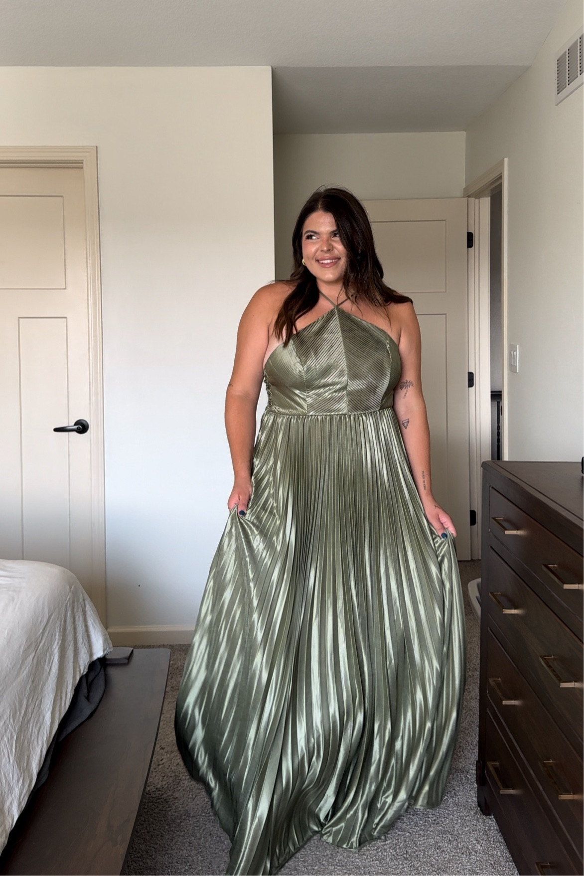 Sharing some midsize for all of your special events this fall - I ordered all of these for a gala but they would be perfect for a fall wedding, winter wedding, or even Christmas party!
Which ones is most your style?
#Midsize #FallDress #FallStyle #MomStyle
#Size14Style #Size12Style
#MidsizeStyle
#MidsizeFashion formal dress, gala dress, wedding guest dress, black dress, maxi dress, evening gown, dress under $100