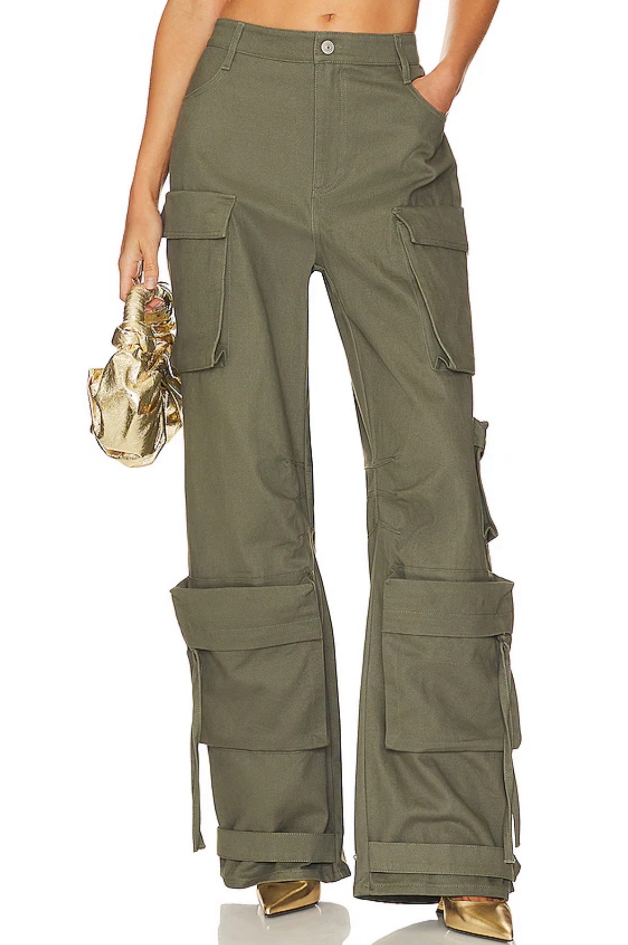 the cutest  fall cargo pants!!

Fall fashion 
Fall outfit 
Fall denim 
Denim jeans 
Cargo jeans 
Fall style 

 #ltkstyletip #ltkpetite #ltkfindsunder50

#LTKSeasonal #LTKPetite #LTKFallSale