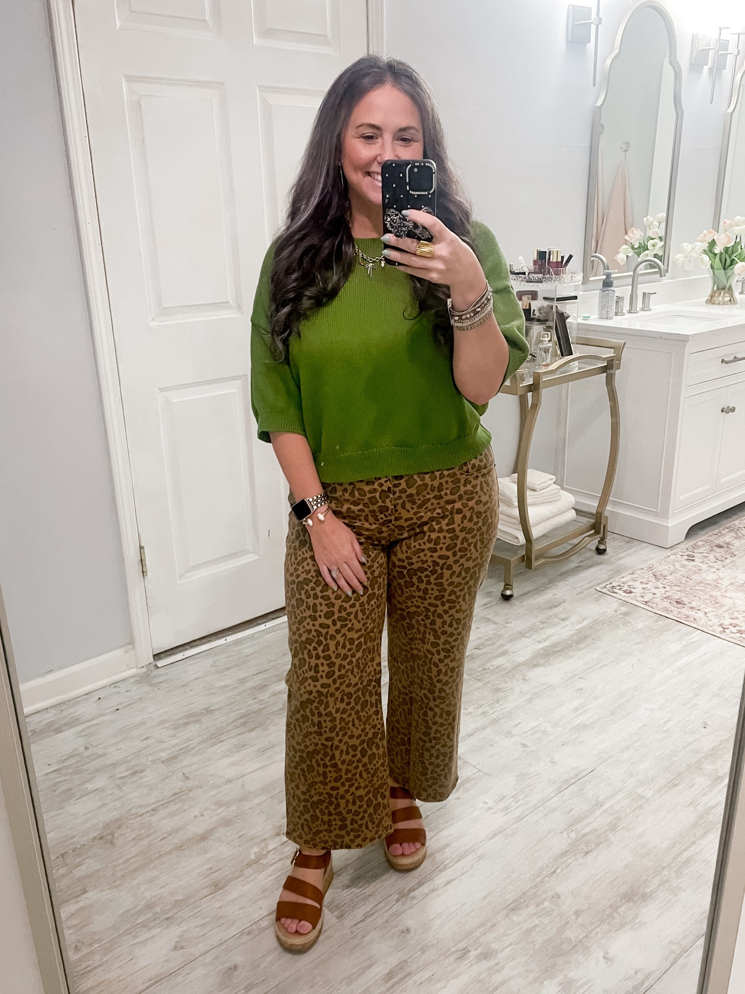 I have a feeling these are going to be my new favorite pants!🐆🤎