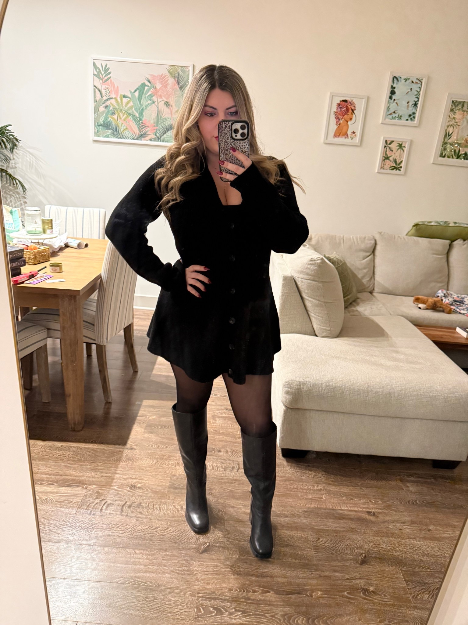 House of CB dress 
All black outfit 
Sweater dress
Date night
Girls night out 

#LTKMidsize #LTKootd #LTKHoliday