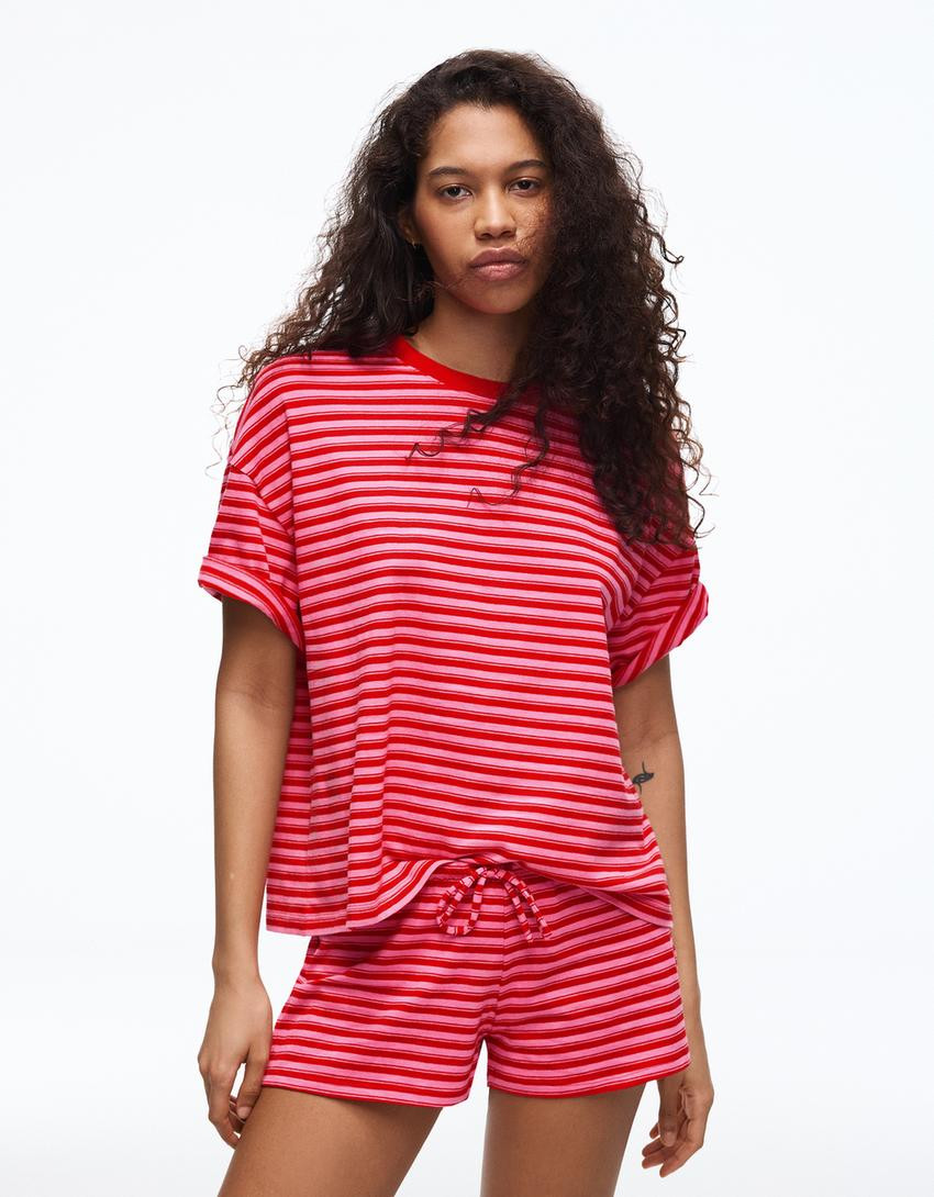 Plush shorts with elastic waist - Women | Bershka UK