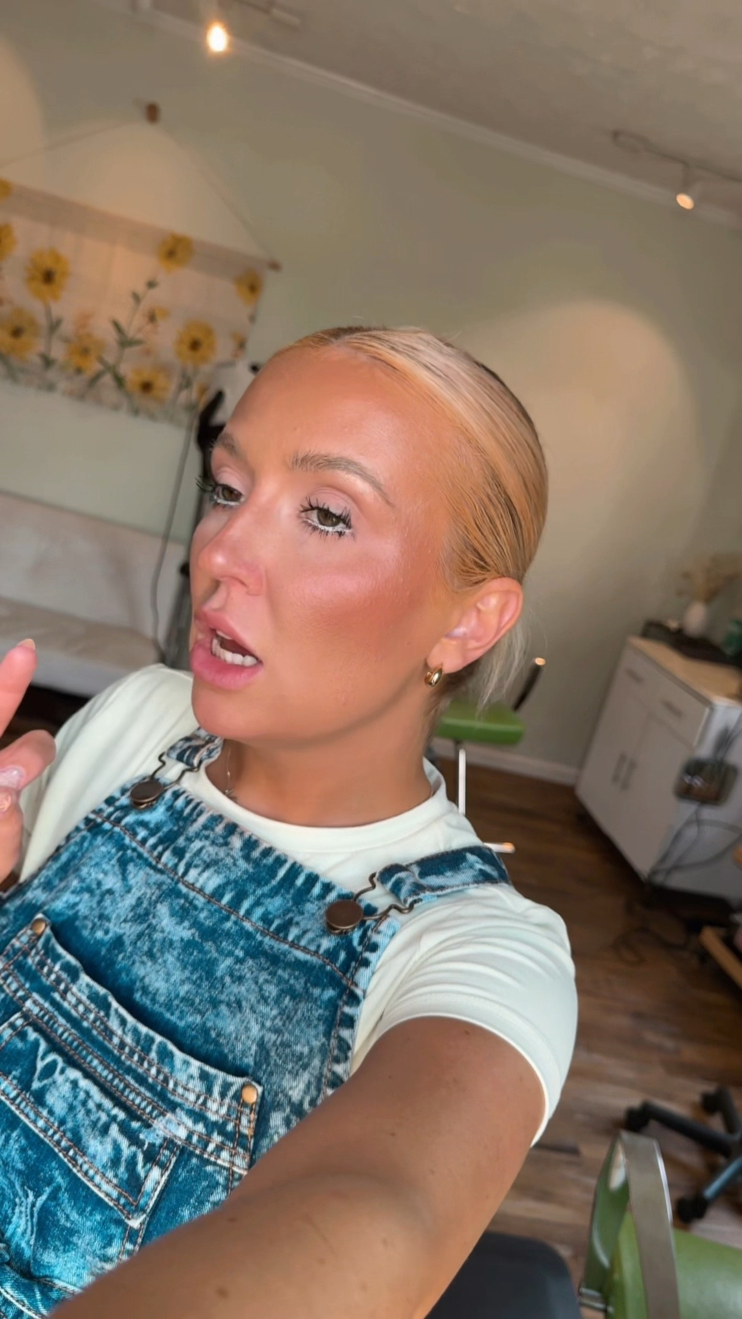 Linking the denim apron for the girlies💙

#LTKFindsUnder50