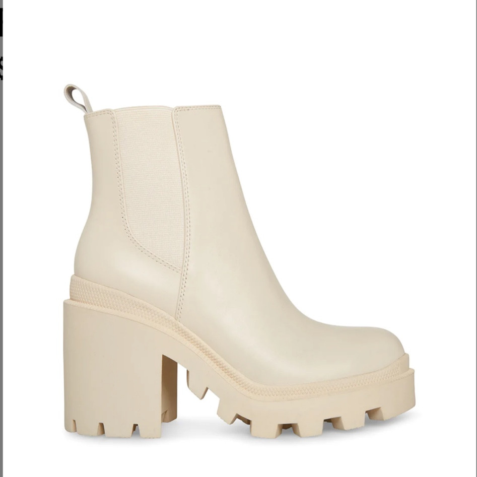 Chunky nude boots 👢 
Fall staple. Fall must have. Fall style. Fall shoes. Boots. Brown boots. LTK seasonal. Sale alert. Steve Madden boots  

#LTKsalealert #LTKunder100 #LTKstyletip