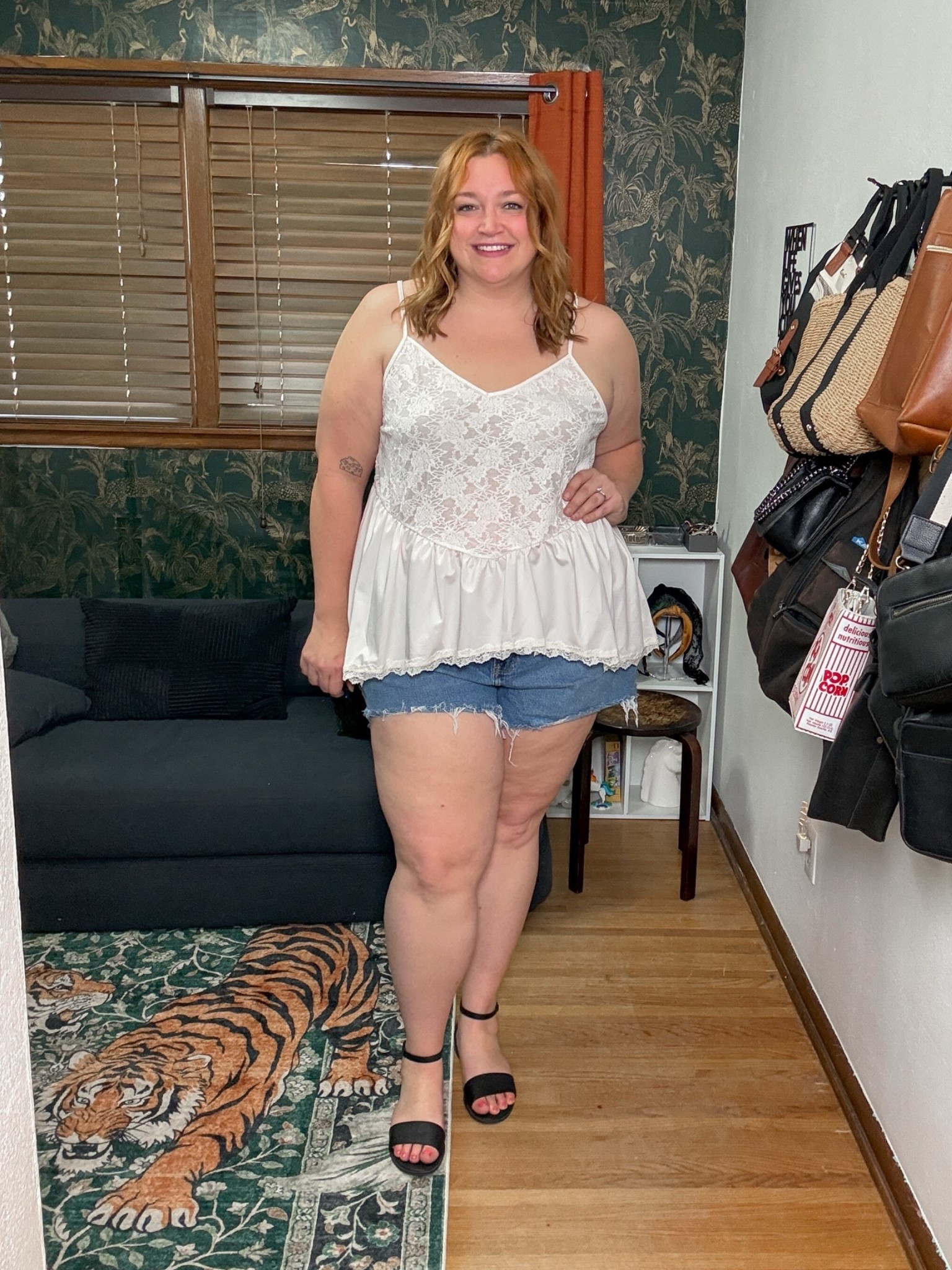 Flowy lace tank

#LTKPlusSize #LTKMidsize