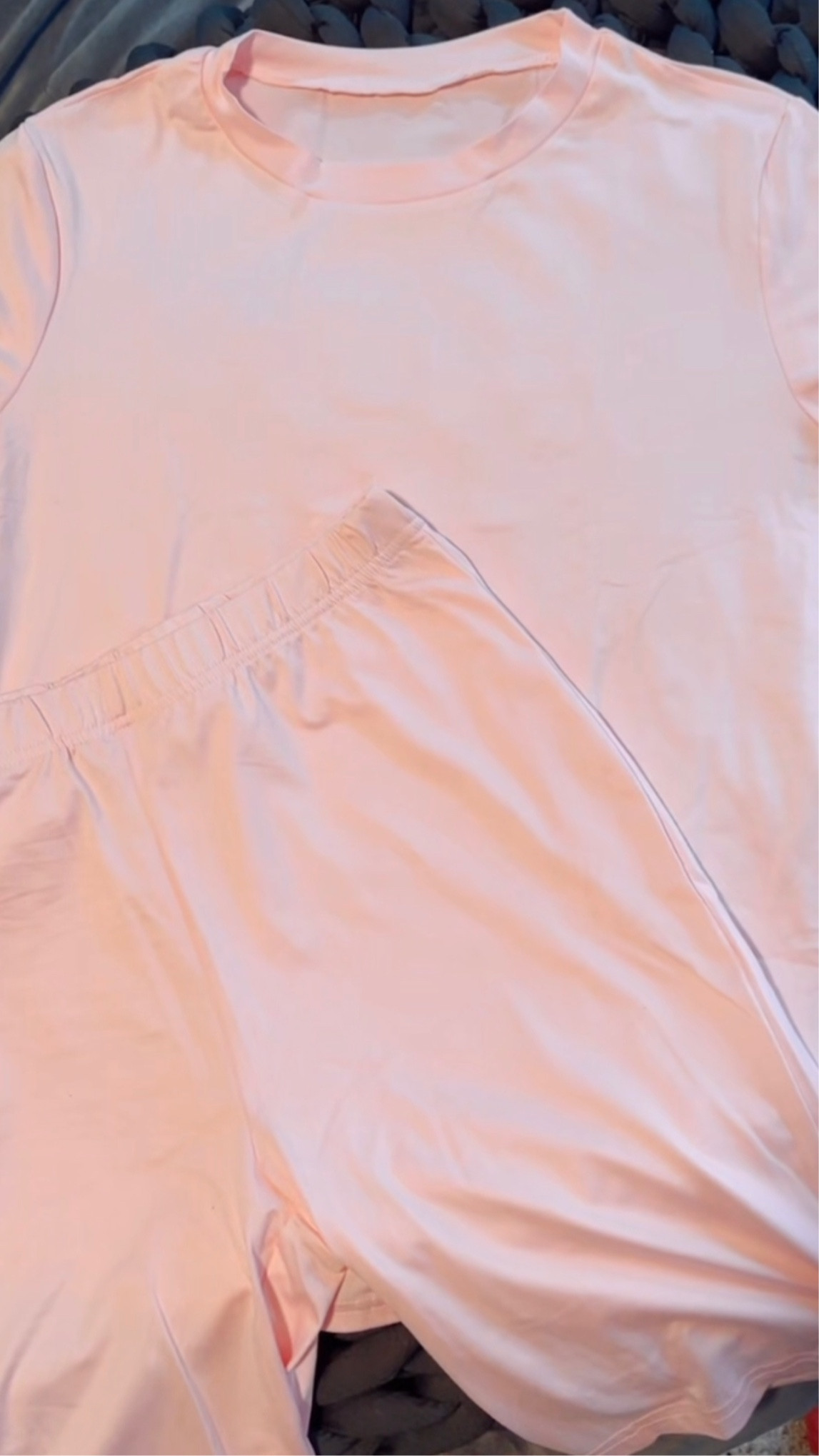 Baby pink comfy loungewear matching set from Lovely Wholesale under $10!!💕

#LTKfit #LTKunder50 #LTKstyletip