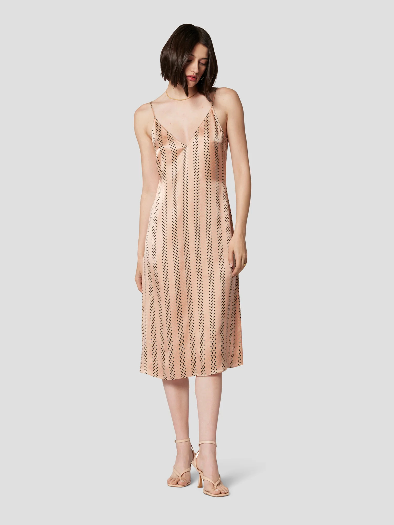 lina midi silk dress | Equipment