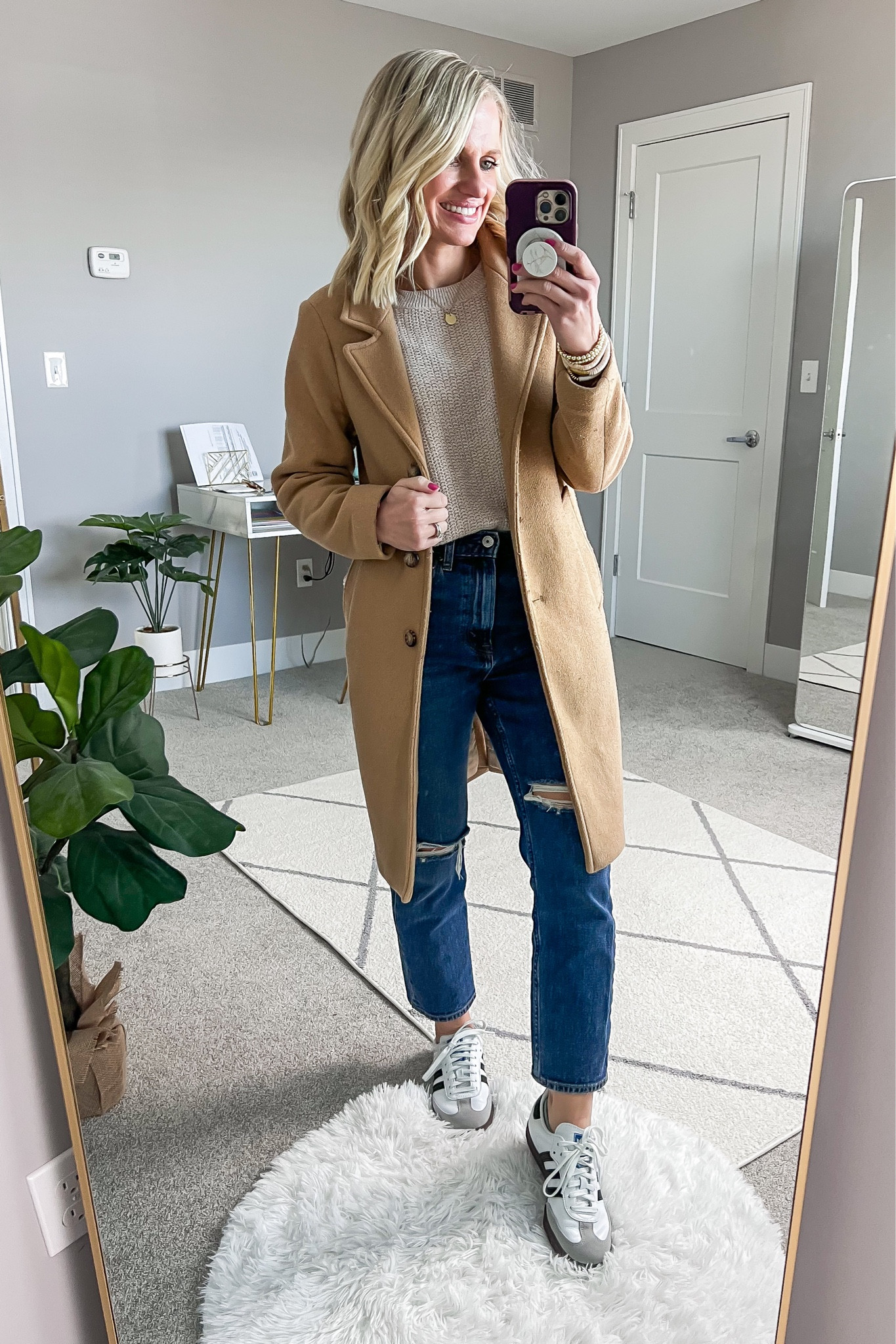 What I wore this week!
Sweater- old, linked similar 
Coat- xs/petite
Jeans- 26/short
Shoes- 7.5

#LTKsalealert #LTKstyletip #LTKSeasonal