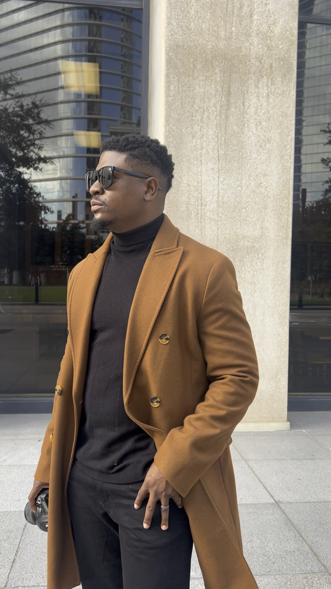 Men's wool coat, black turtleneck, black abercrombie jeans - what to wear for holiday photos 

#LTKHoliday #LTKworkwear #LTKstyletip