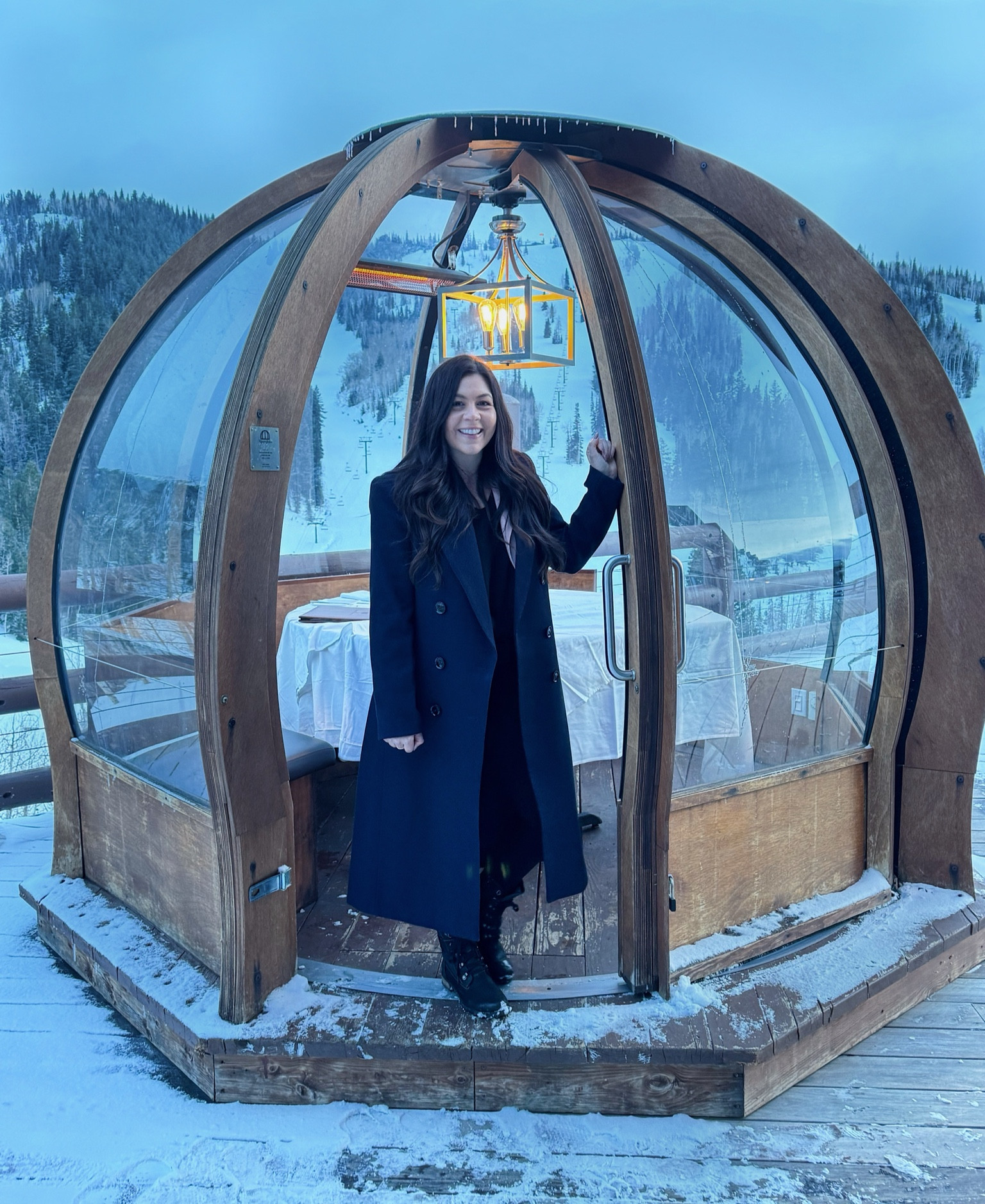 Another one of my favorite winter jackets #jackets #ootd #skitrip #skivacation 