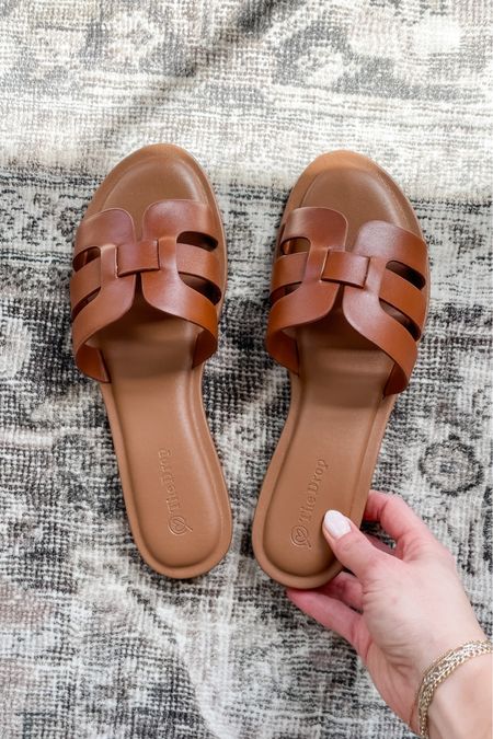 Spring break essential: cute and comfy sandals 

#amazon #amazonstyle #amazonfashion 

#LTKshoecrush #LTKFind #LTKSeasonal