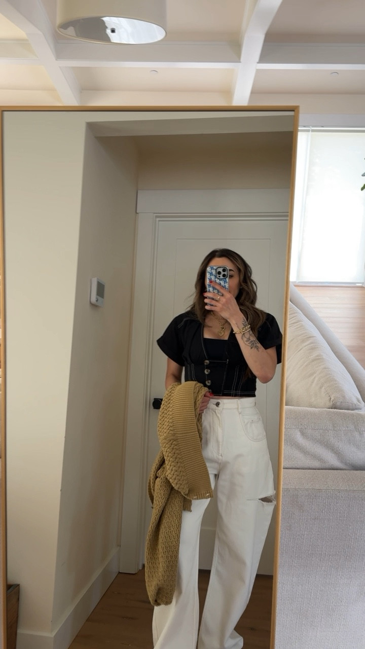 Monday ootd! Love my new top from Anthropologie! 

#LTKVideo #LTKstyletip #LTKfindsunder100