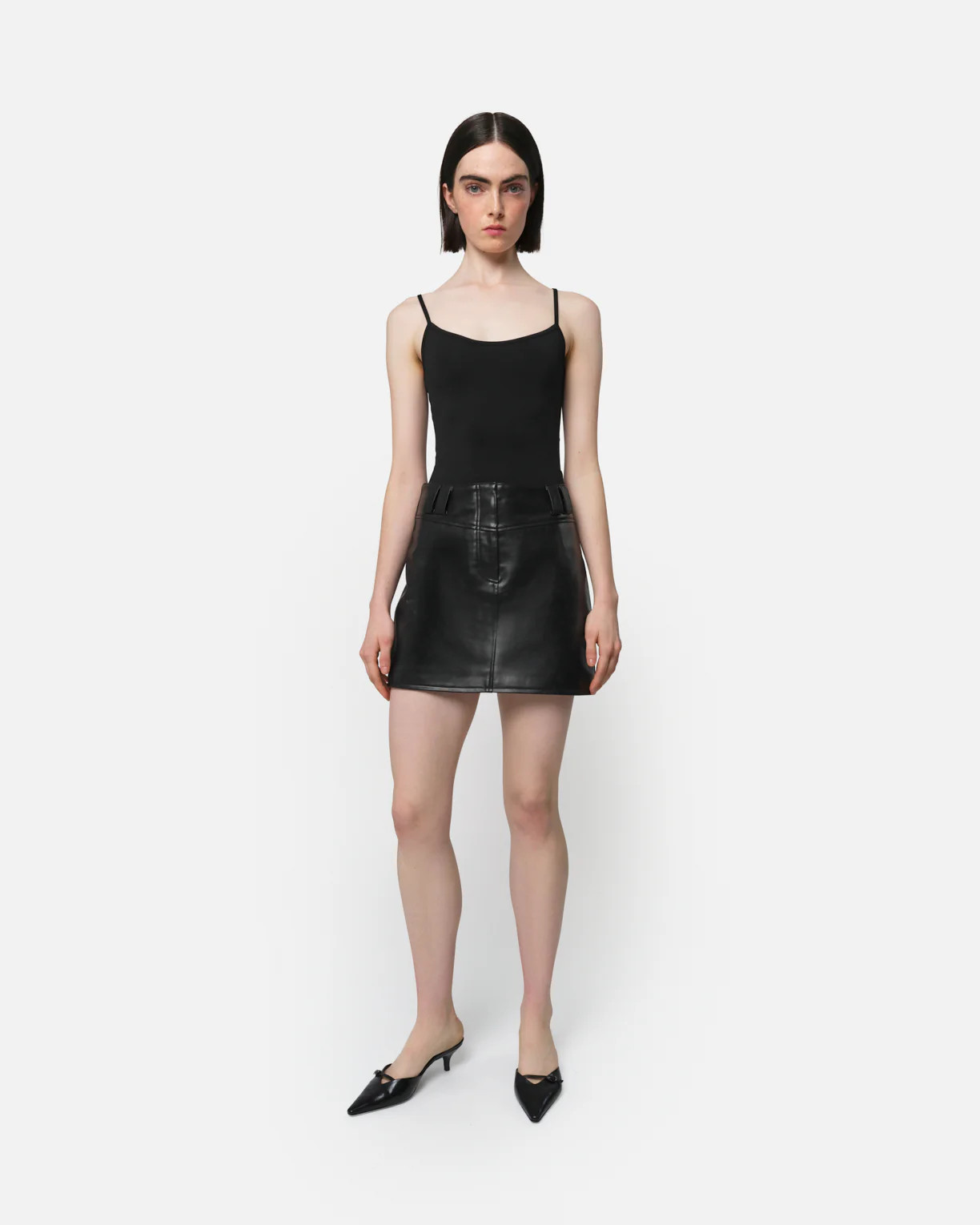 Dani Vegan Leather Mini Skirt in Noir | Apparis