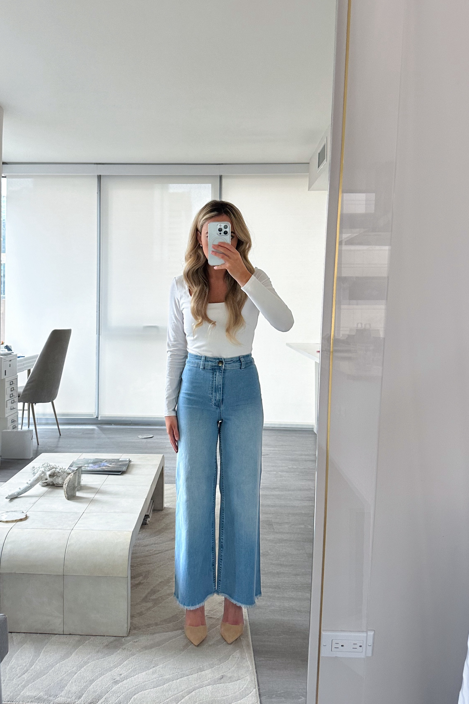 High Waisted Wide Leg Jeans: wearing size 24 in color Surf Spray - these jeans are soft stretch denim fabric ( I am 5’1” for reference) 

Nordstrom outfit, jeans, denim, billabong, high waist wide leg jeans, billabong free fall fray hem stretch wide leg jeans, express bodysuit #LTKfindsunder100

#LTKStyleTip #LTKSeasonal #LTKFindsUnder100