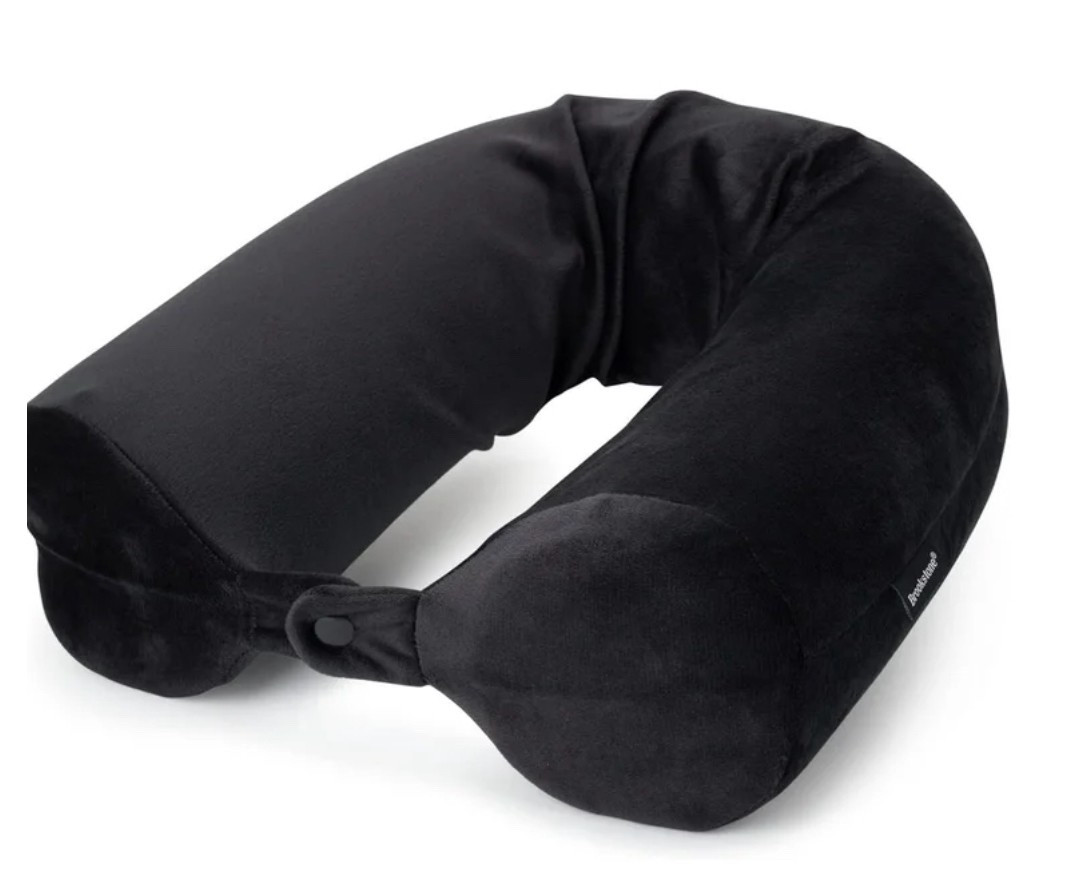 10/10 recommend this neck pillow post surgery and/or just in general 🙏🏻
