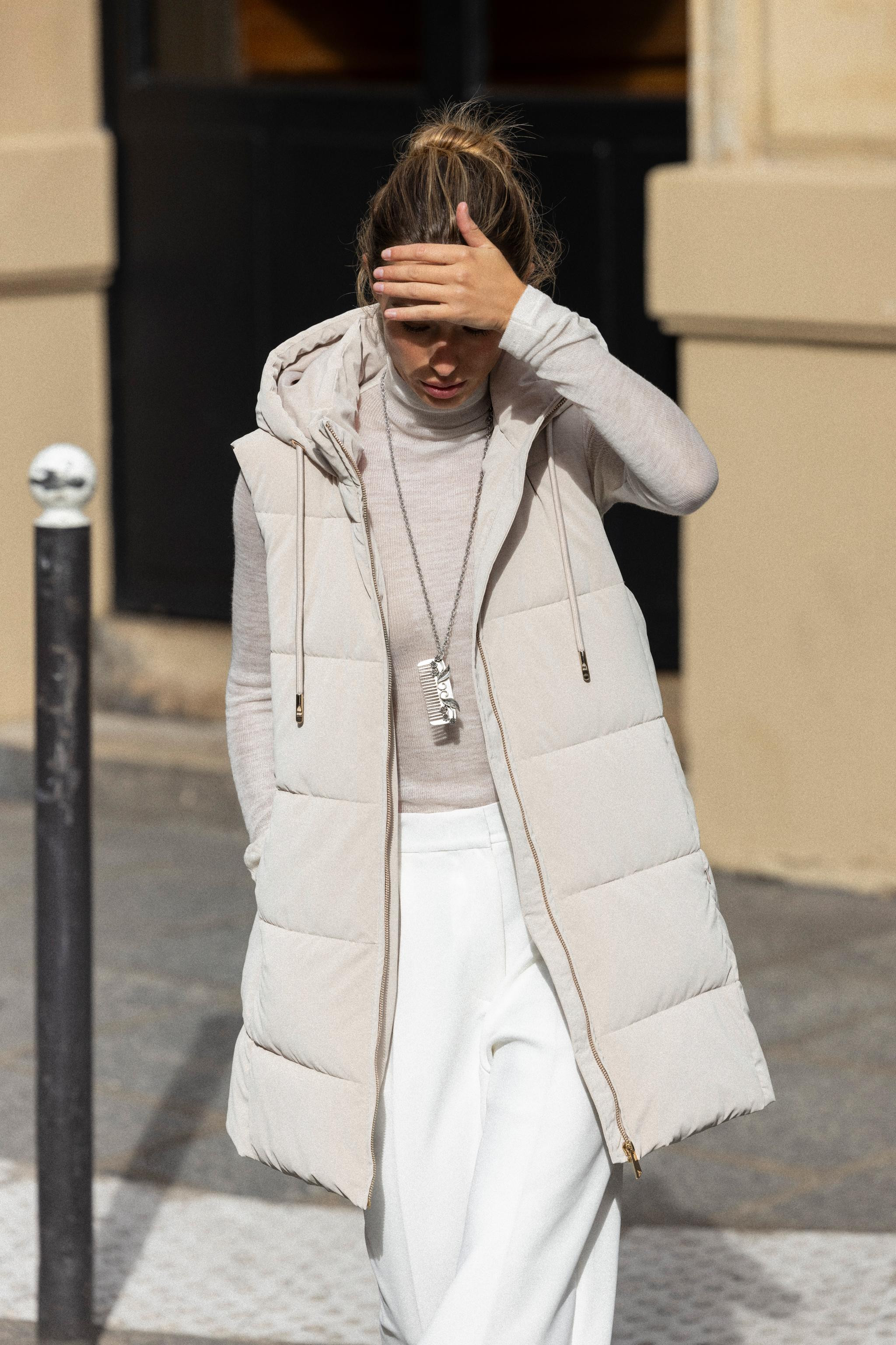 LONG PADDED HOODED VEST | Zara US