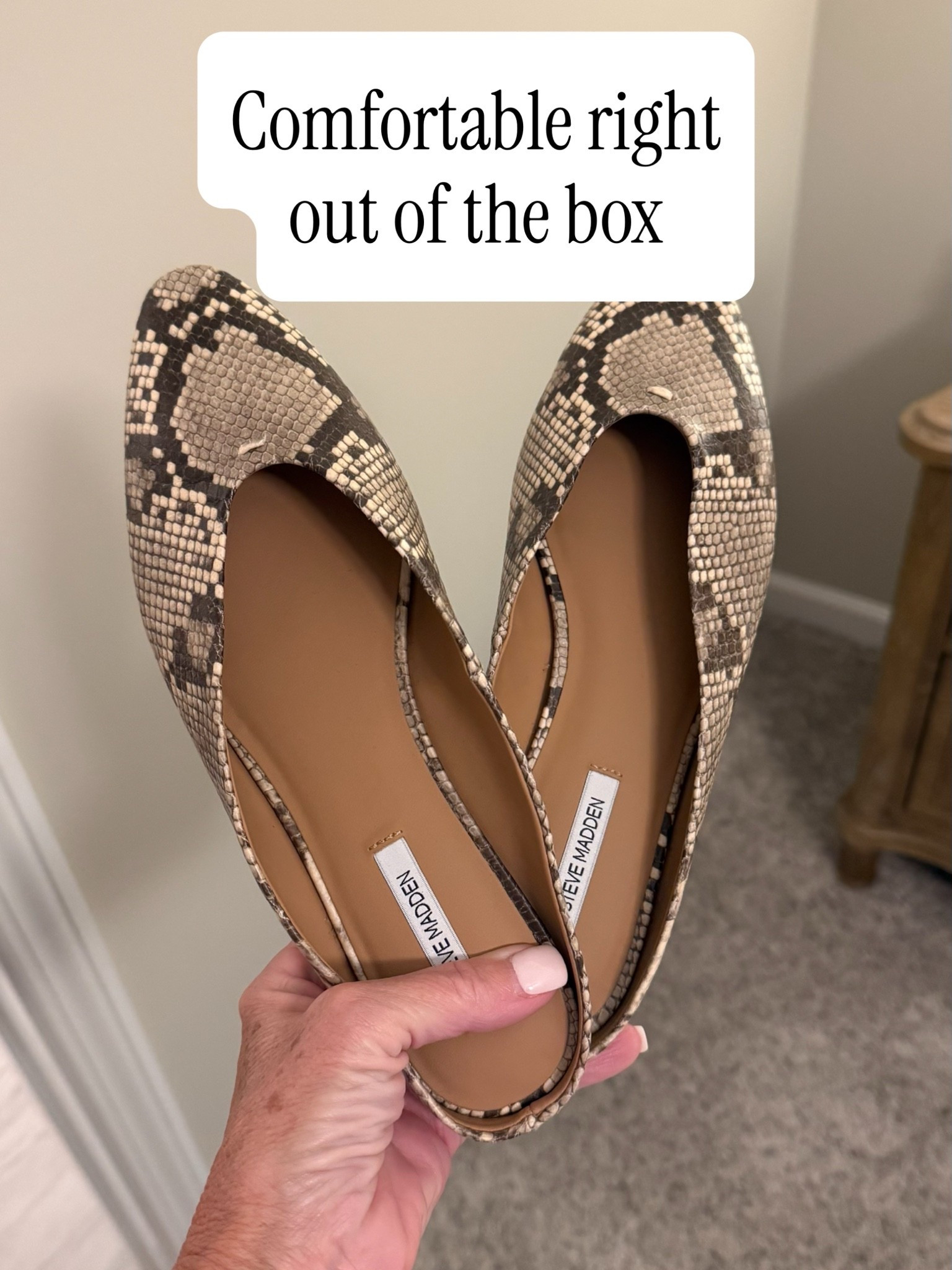 Super cute and super soft mules. Snakeskin print is trending this fall

#LTKootd #LTKgrwm #LTKOver40