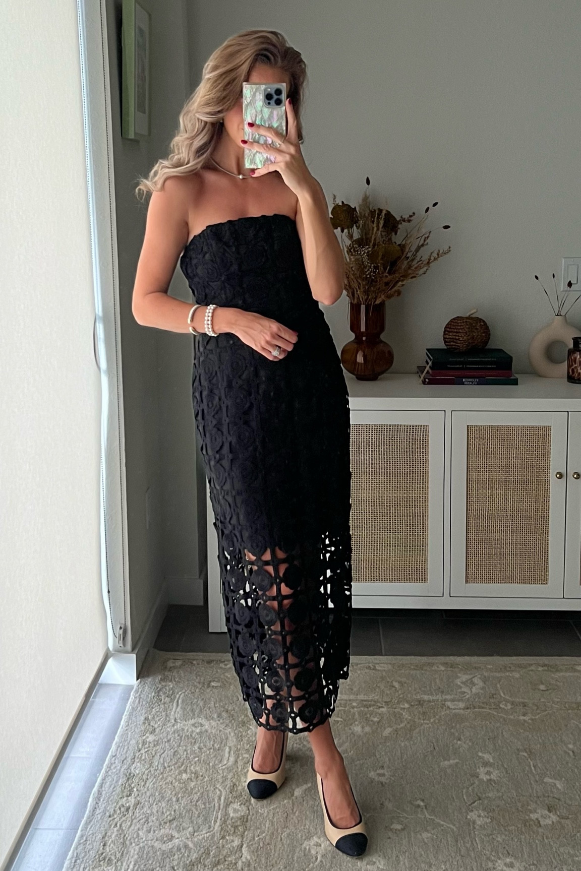 Tile lace dress for the holidays 

#LTKHoliday #LTKstyletip #LTKSeasonal