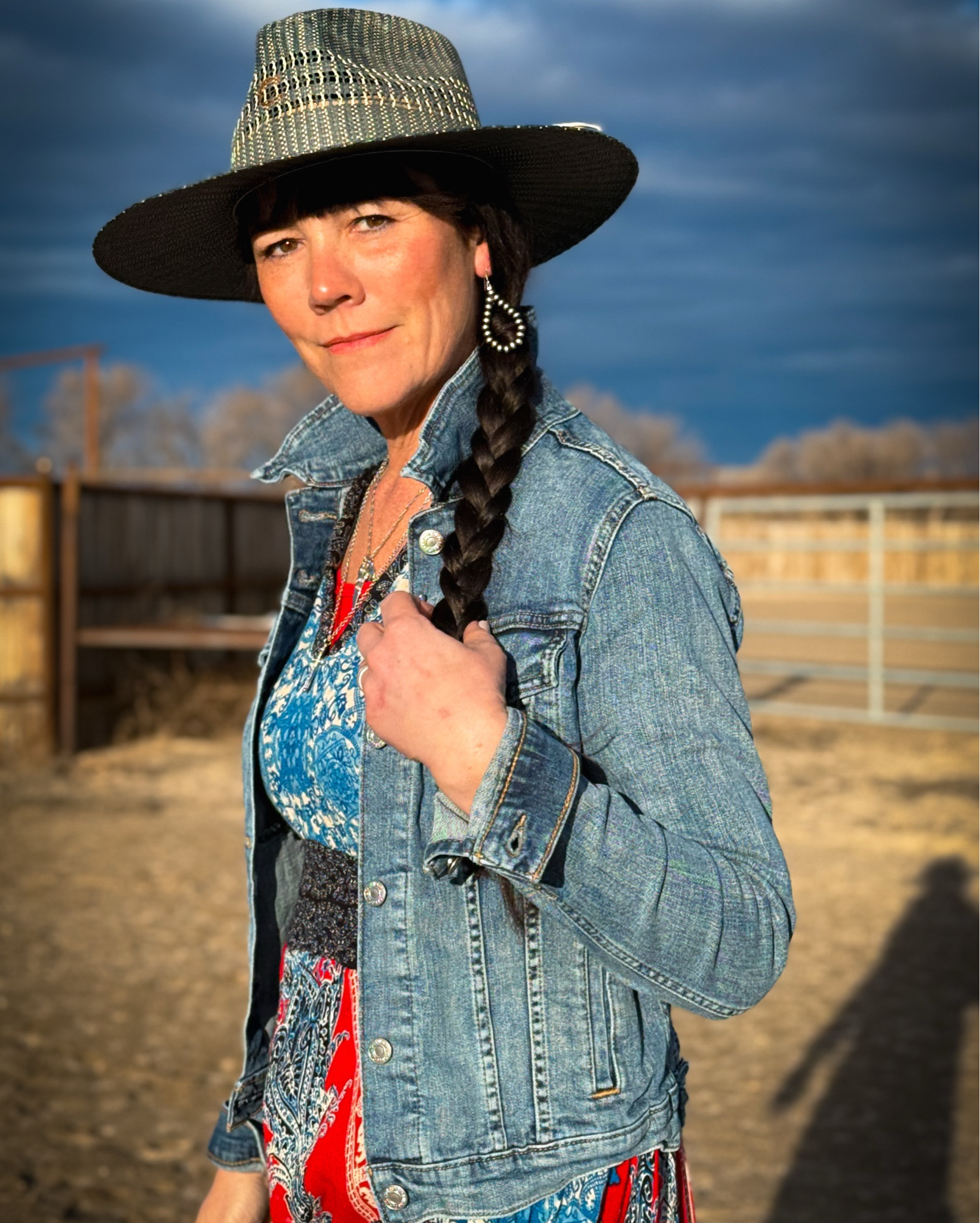 Things that no longer interest me: 
Being Basic.

5’ 6” 135lbs Size Small 

#ModestFashion #HalfTee #LayeringMadeSimple #westernfashion #HowlHalfTee #WhylHalftee #WherelHalfTee 

#LTKU #LTKStyleTip