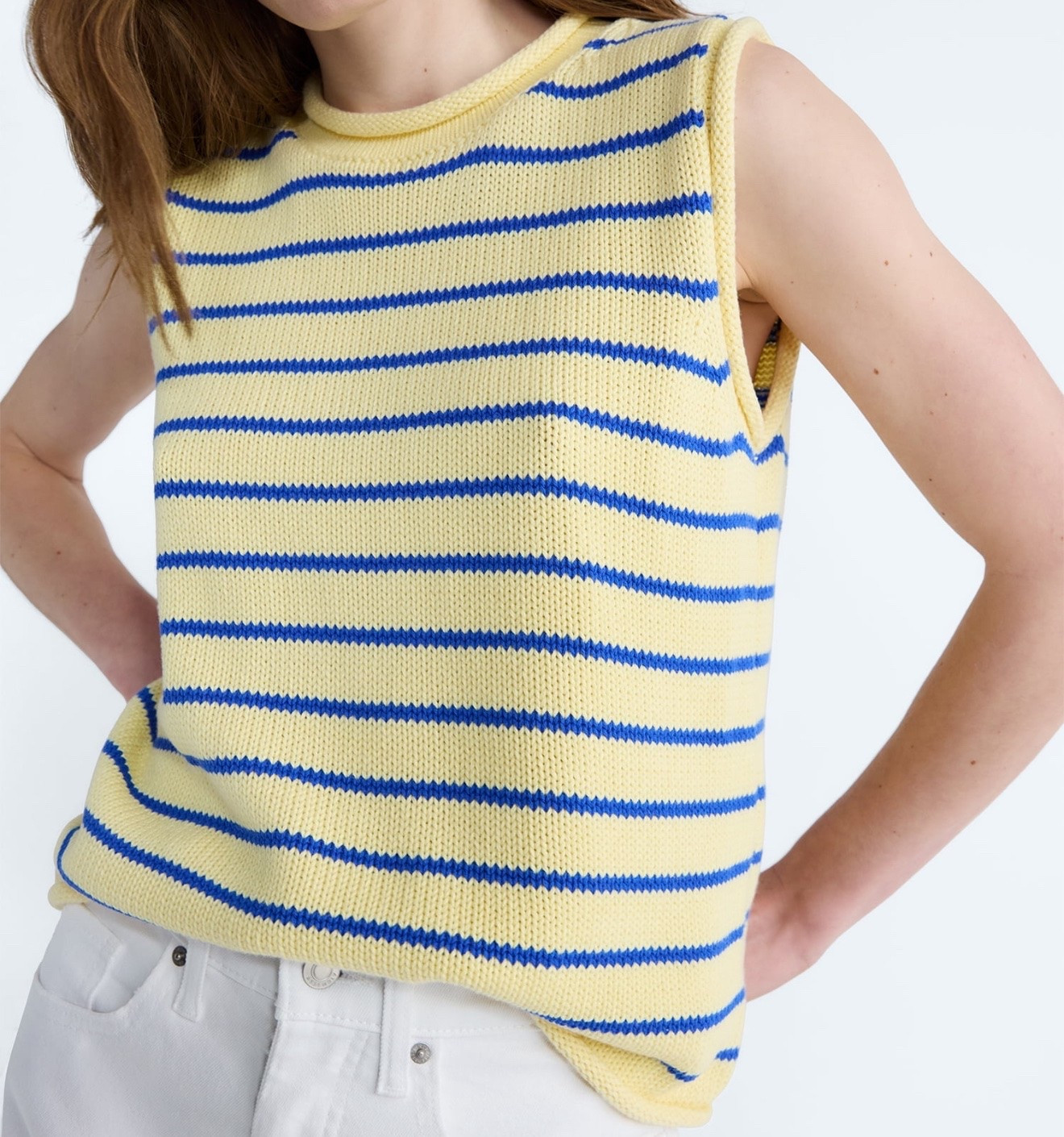 this sweater is so cute for the summer! love these yellow and blue colors, will be wearing this to some baseball games