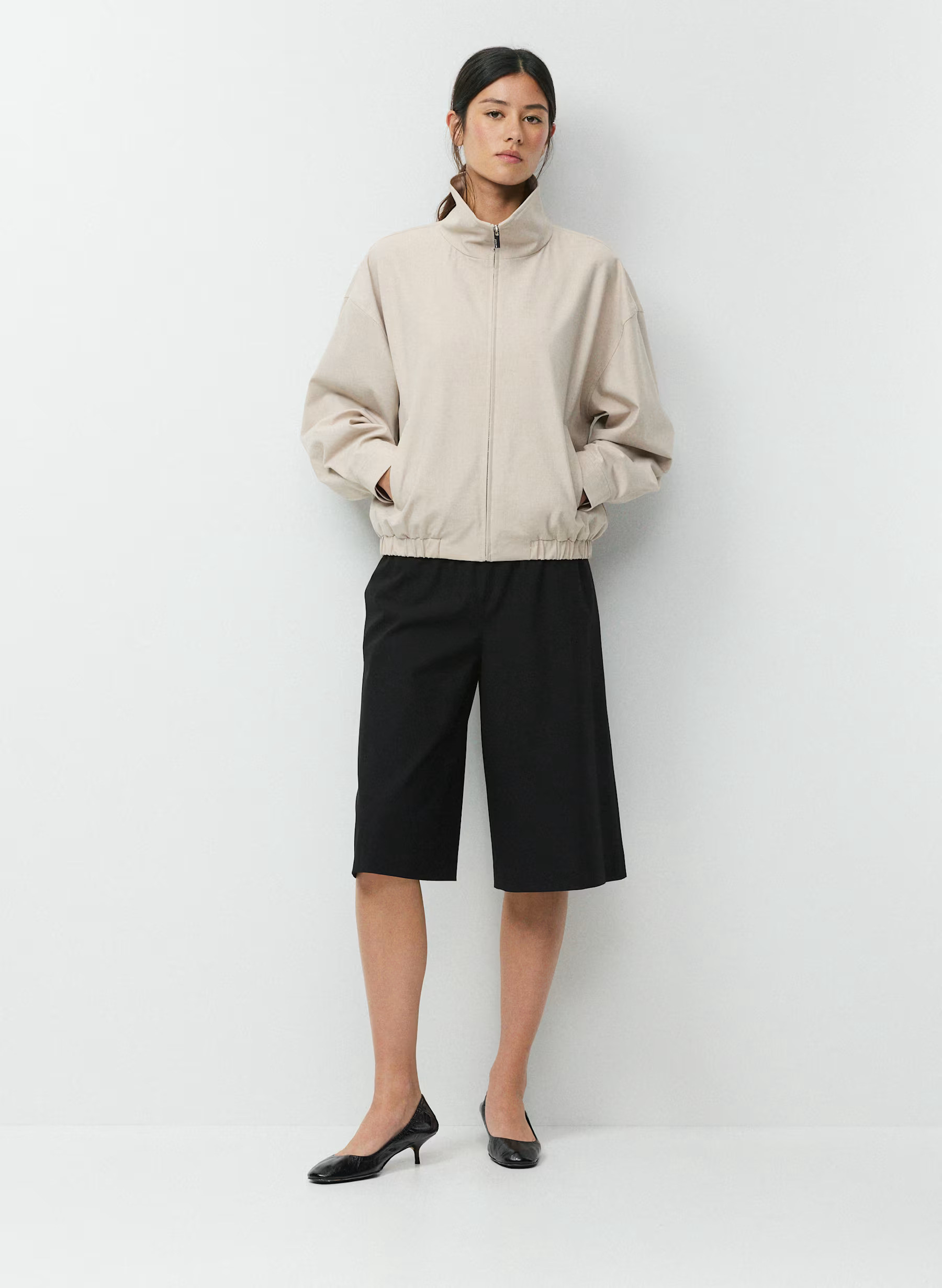 Aritzia Summer Sale is finally here and it’s BIG 😍✨ Enjoy up to 50% off everything from chic dresses to must-have sets, stylish jackets, comfy jeans, and effortless everyday pieces. Whether you're upgrading your summer wardrobe or grabbing timeless staples, this is your moment to shop it all for less 💸🛍️

#AritziaSale #SummerSale #AritziaStyle #50Off #SummerOutfits #SaleAlert #FashionDeals #ChicStyle #MinimalStyle #StreetStyle #EffortlessStyle #SummerWardrobe #DressesOnSale #DenimLove #MatchingSets #FashionFinds #StyleInspo #ClosetRefresh #TrendyLooks #OutfitInspo #WardrobeEssentials #EverydayStyle #NeutralStyle #ElevatedBasics #StyleDeals #ShopTheSale #FashionSteals #OOTDInspo #StyleOnABudget
 

 #LTKSeasonal #LTKU #LTKSaleAlert