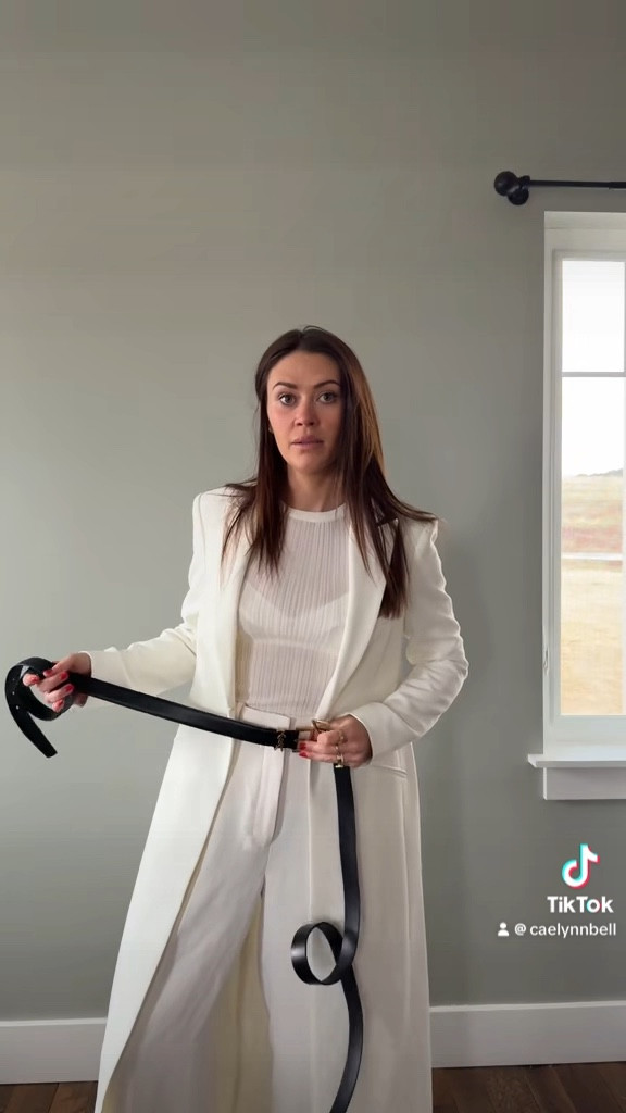 This jacket is one of my favorite pieces ever!! 

#LTKstyletip #LTKVideo #LTKSeasonal