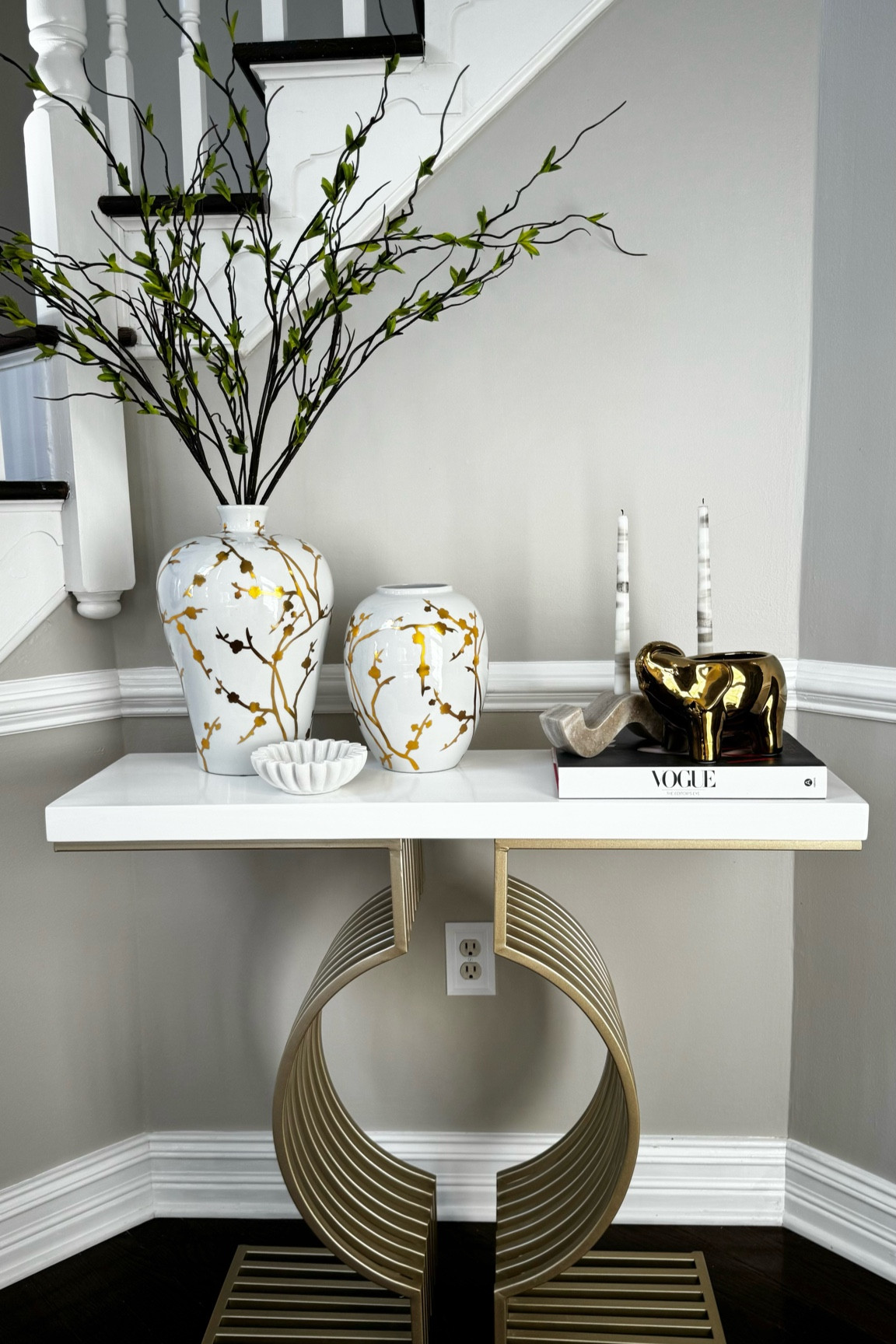My foyer console is on sale @Target #targethome 

#LTKSeasonal #LTKHome #LTKSaleAlert