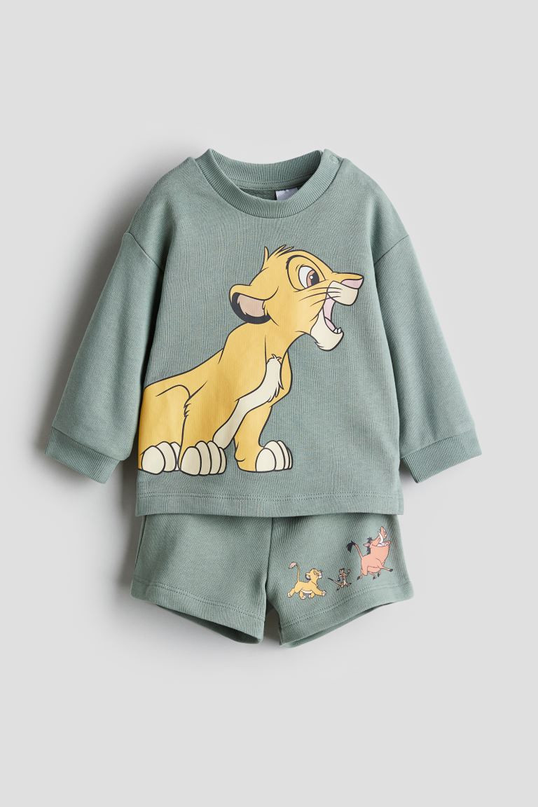 2-piece Printed Sweatsuit - Dusty green/The Lion King - Kids | H&M US | H&M (US + CA)