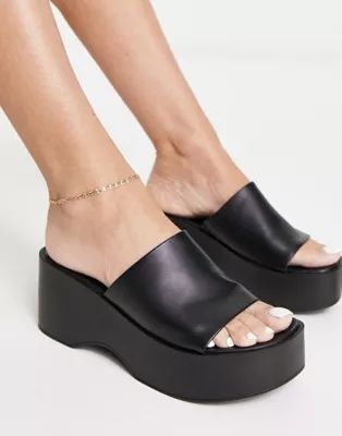 Pull&Bear flatform sandal in black | ASOS (Global)