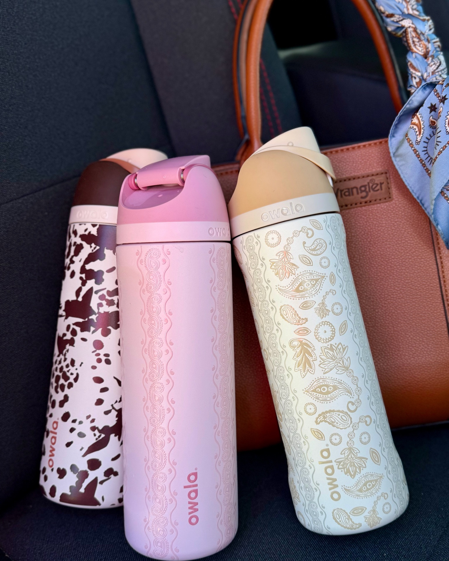 When it comes to hydration, this isn’t my first rodeo 💦🤠

Owala 24 fl. oz., stainless steel water bottle, 2-in-1 spout, built-in straw, push-button lid, 100% leak proof, carry loop that makes it easy to grab and go. 

Spur of the Moment
Midnight Rodeo
Studded Garden
Painted Canyon
Cowgirl Core

#LTKActive #LTKfitnessgoals #LTKselfcare
