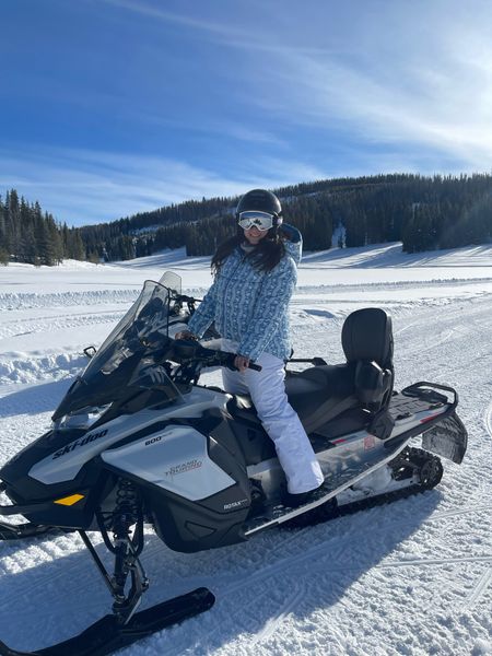 And that’s a wrap on our winter weekend in Vail! ❄️

Lots to share, starting off with snowmobiling on our first day. While it was absolutely breathtaking, I did freak out a few times about driving on the edge of snowy cliffs for 2 hours. 😳 

My husband and the rest of our group absolutely loved it! I didn’t mind it when we were on flat ground 😆

Would you ever try snowmobiling? 🏔️ 

#vail #vailcolorado #vailcome #snowmobiling #adventurist #hillhouse #napdressnation #snowbunny #indoorsy #notadventurous #scardycat #snowedin 

#LTKtravel #LTKSeasonal #LTKFind