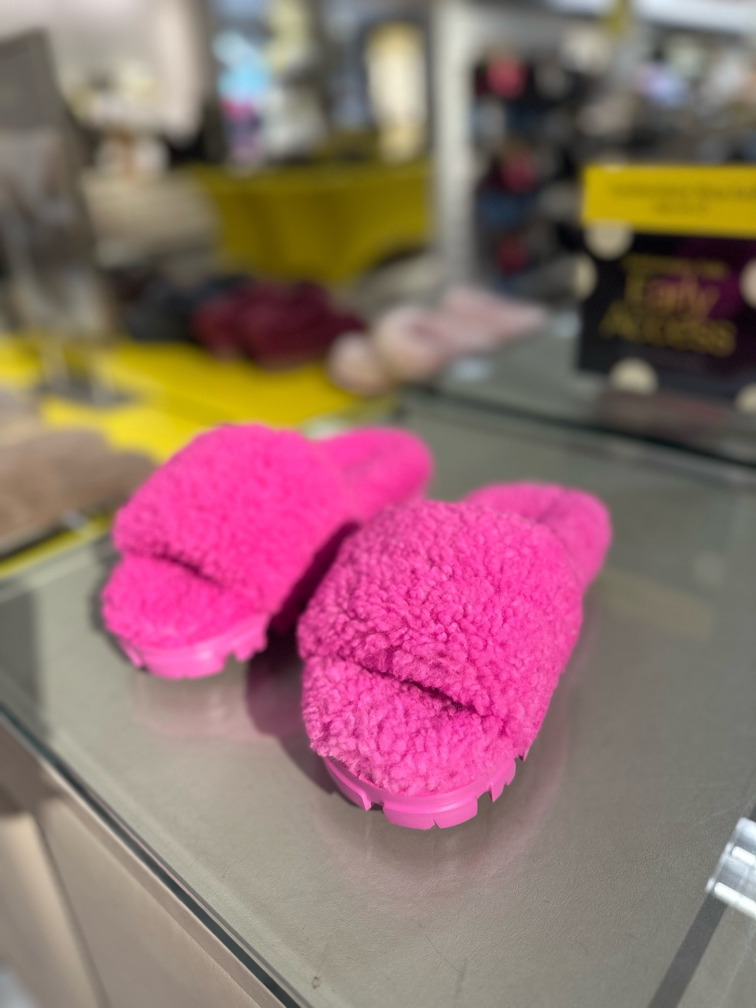Nordstrom Anniversary Sale
NSale

Ugg