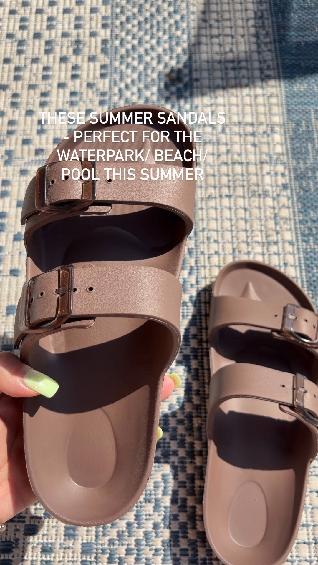 The perfect pool waterpark mom sandal found ☀️🤎

#LTKootd