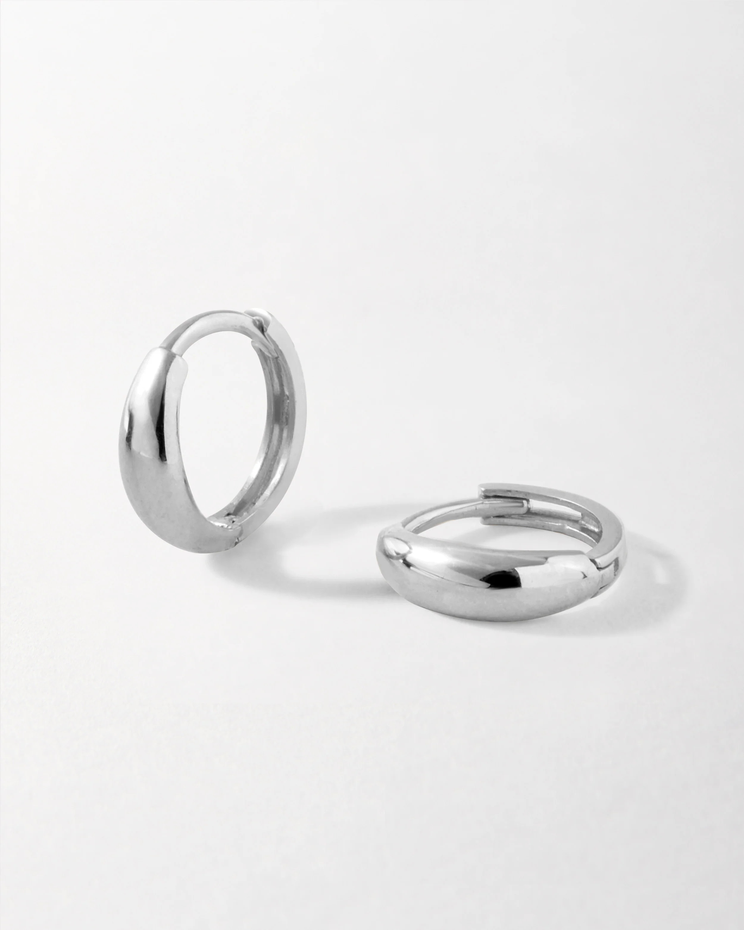 Bold Huggie Earrings | 14ct White Gold | EDGE of EMBER Ltd